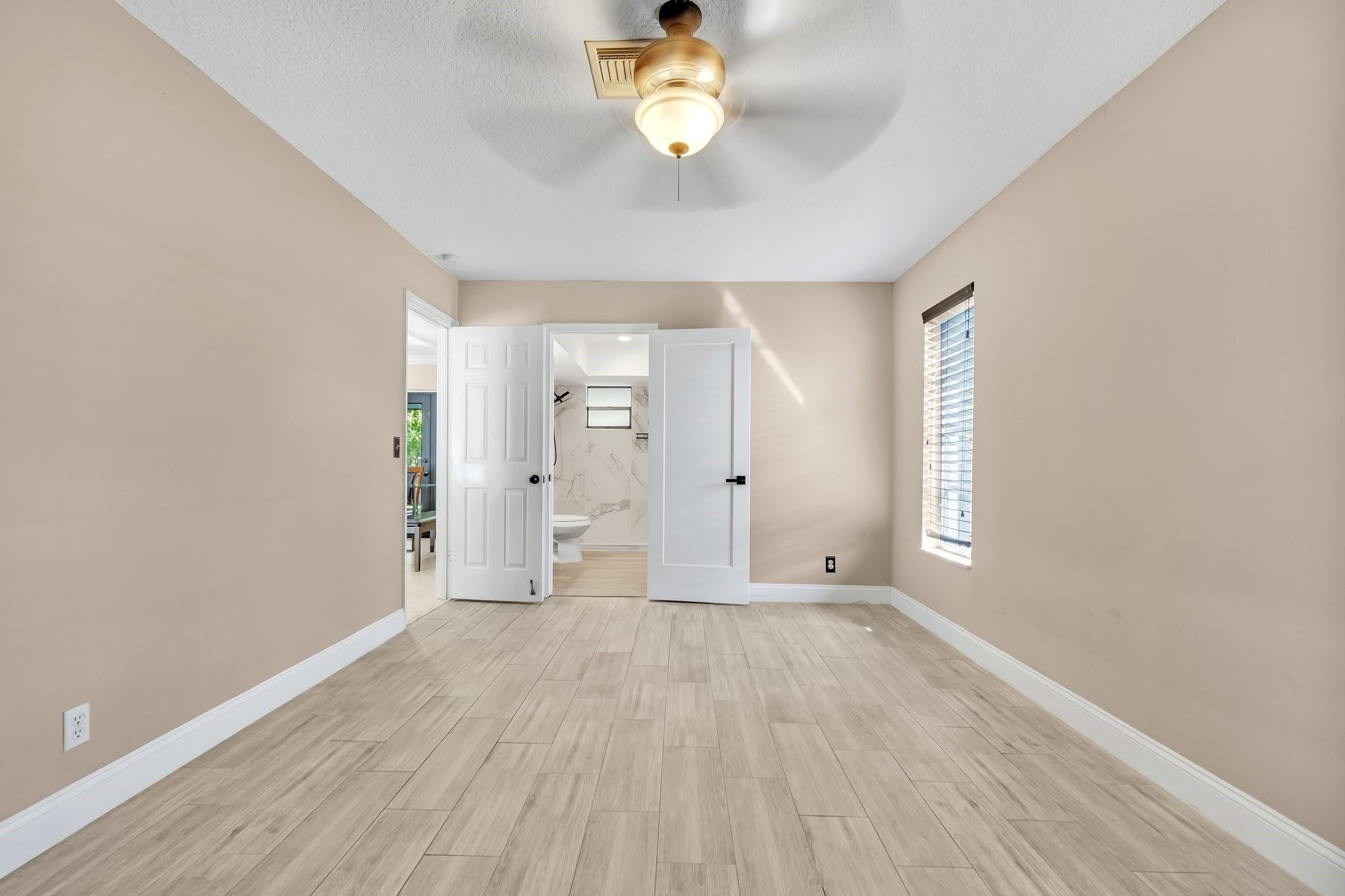 1171 Gloucester Ct