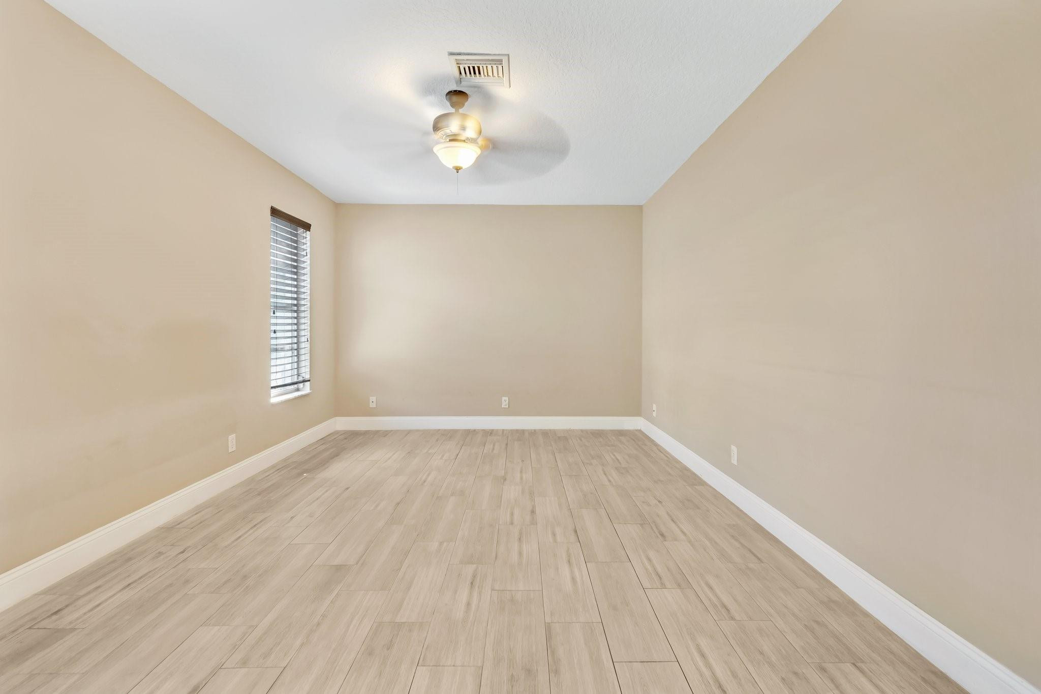 1171 Gloucester Ct