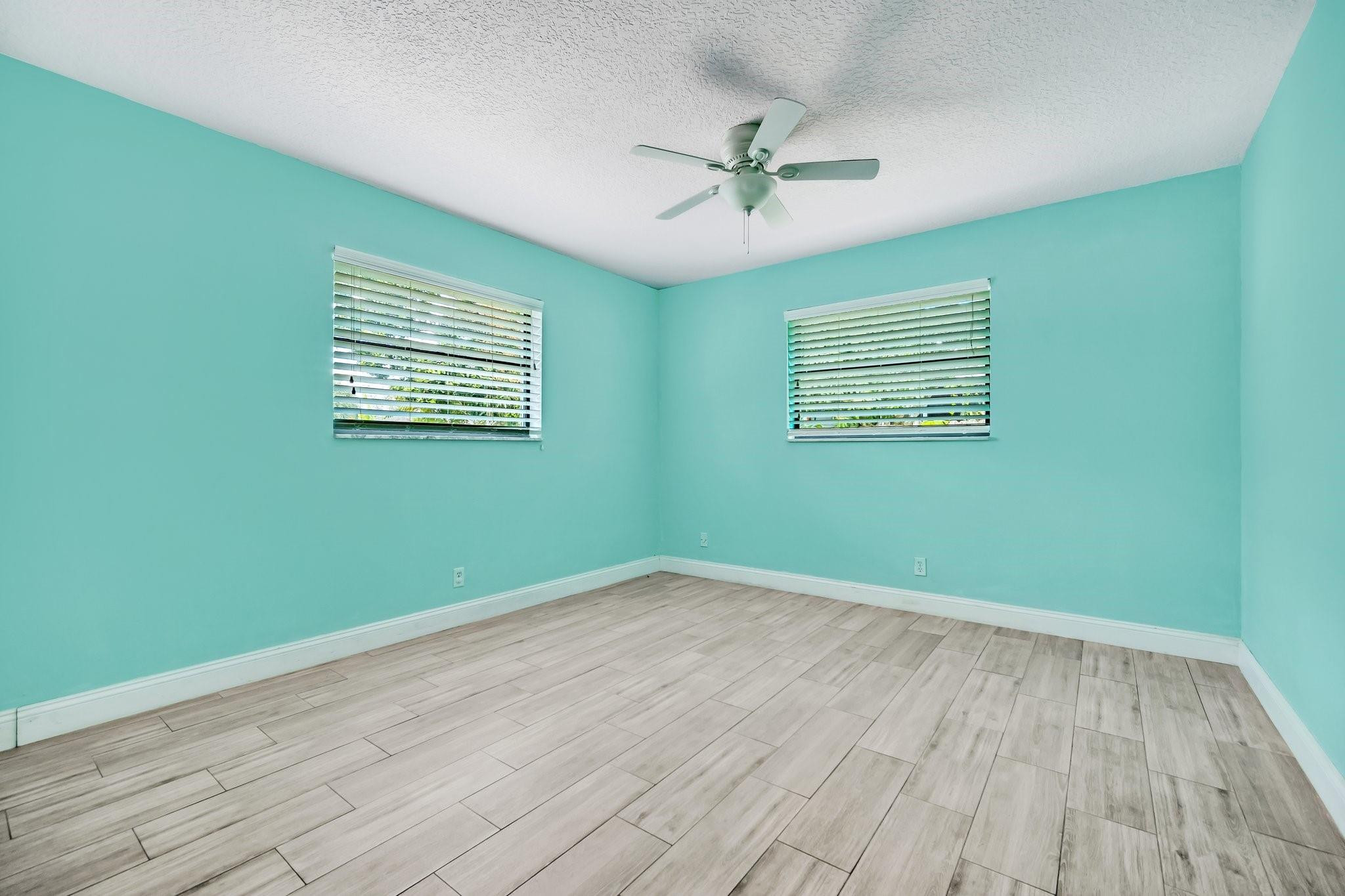 1171 Gloucester Ct