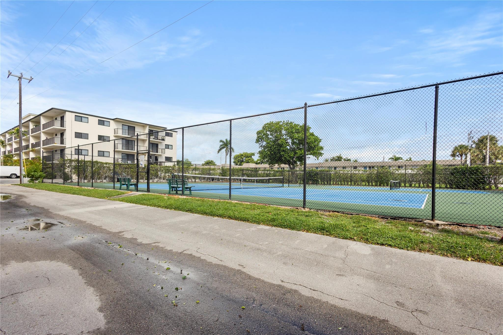 1401 S Federal Hwy 510