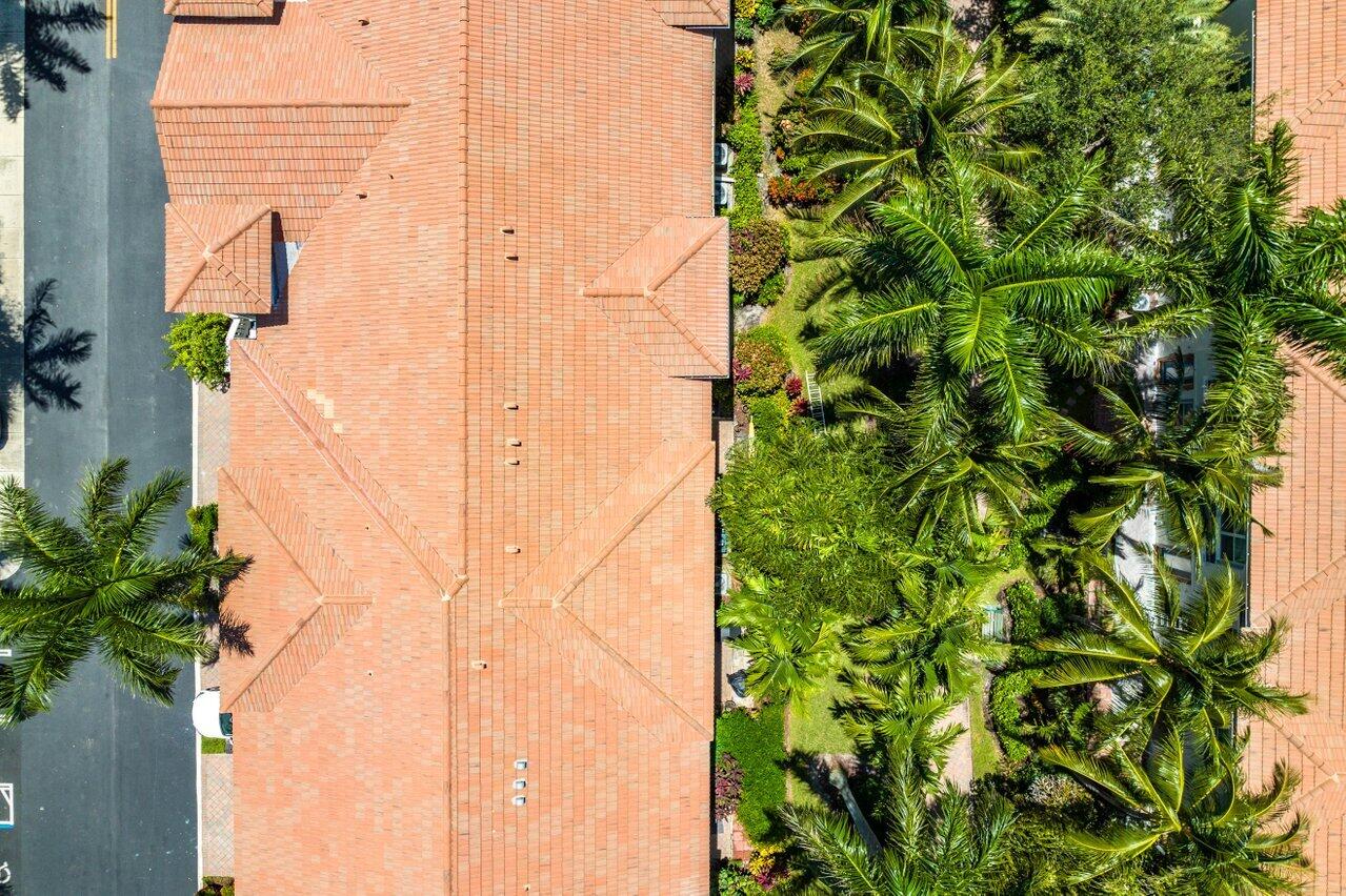 3146 Waterside Circle