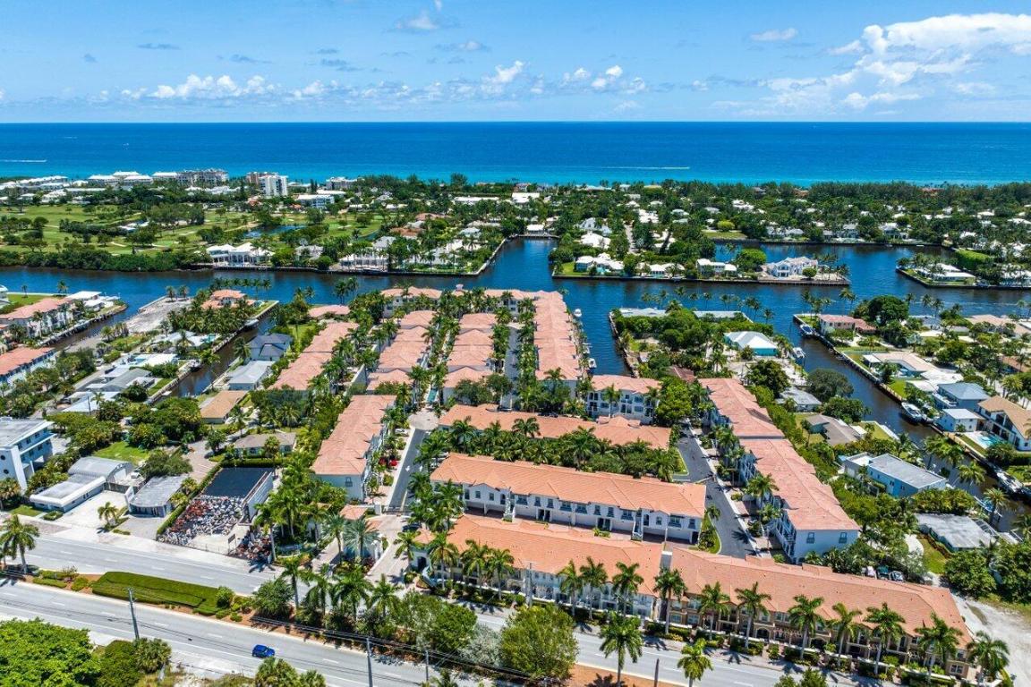 3146 Waterside Circle