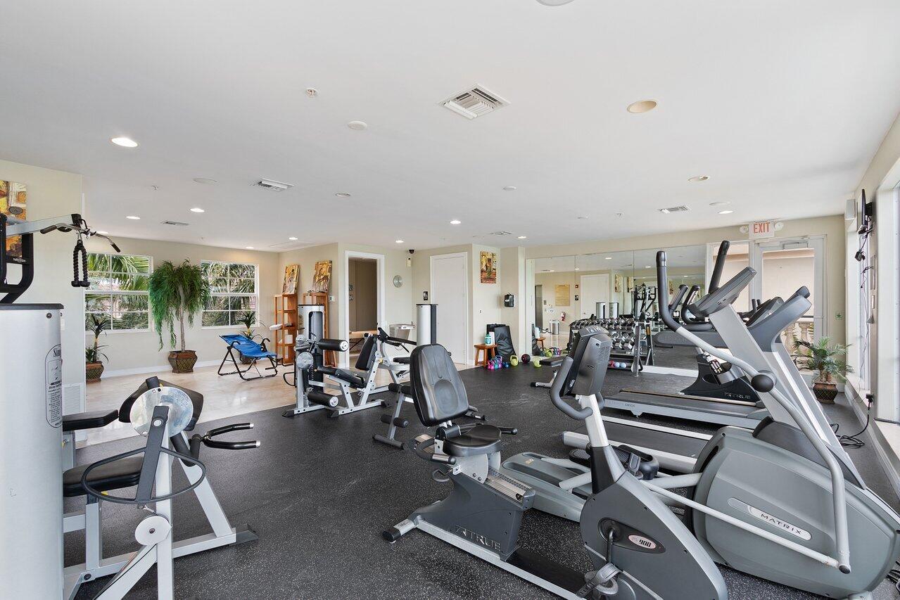 3146 Waterside Circle