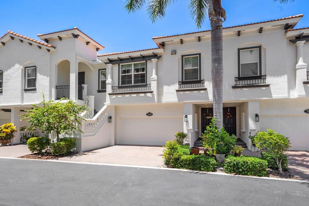 3146 Waterside Circle