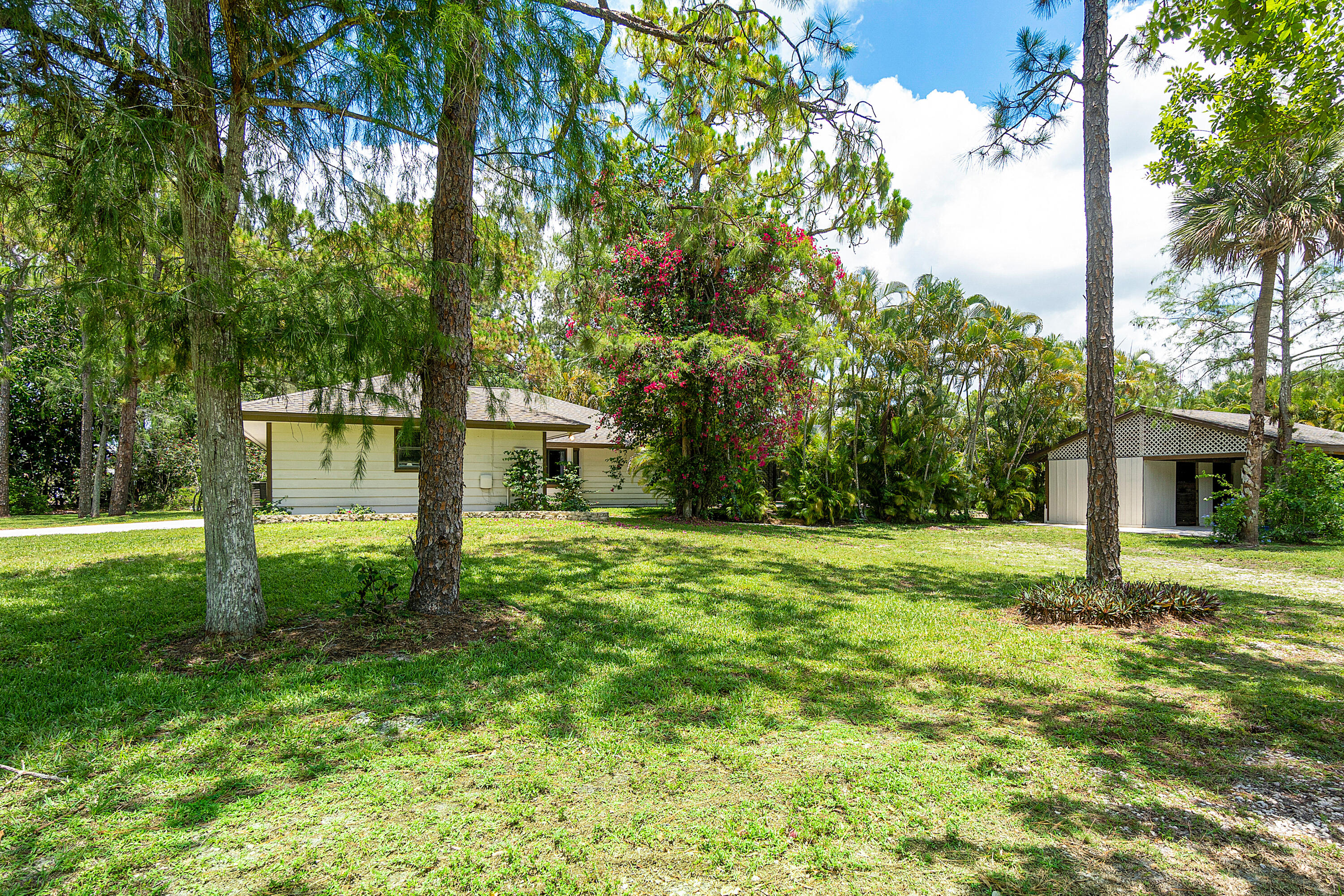 17925 31st Road N