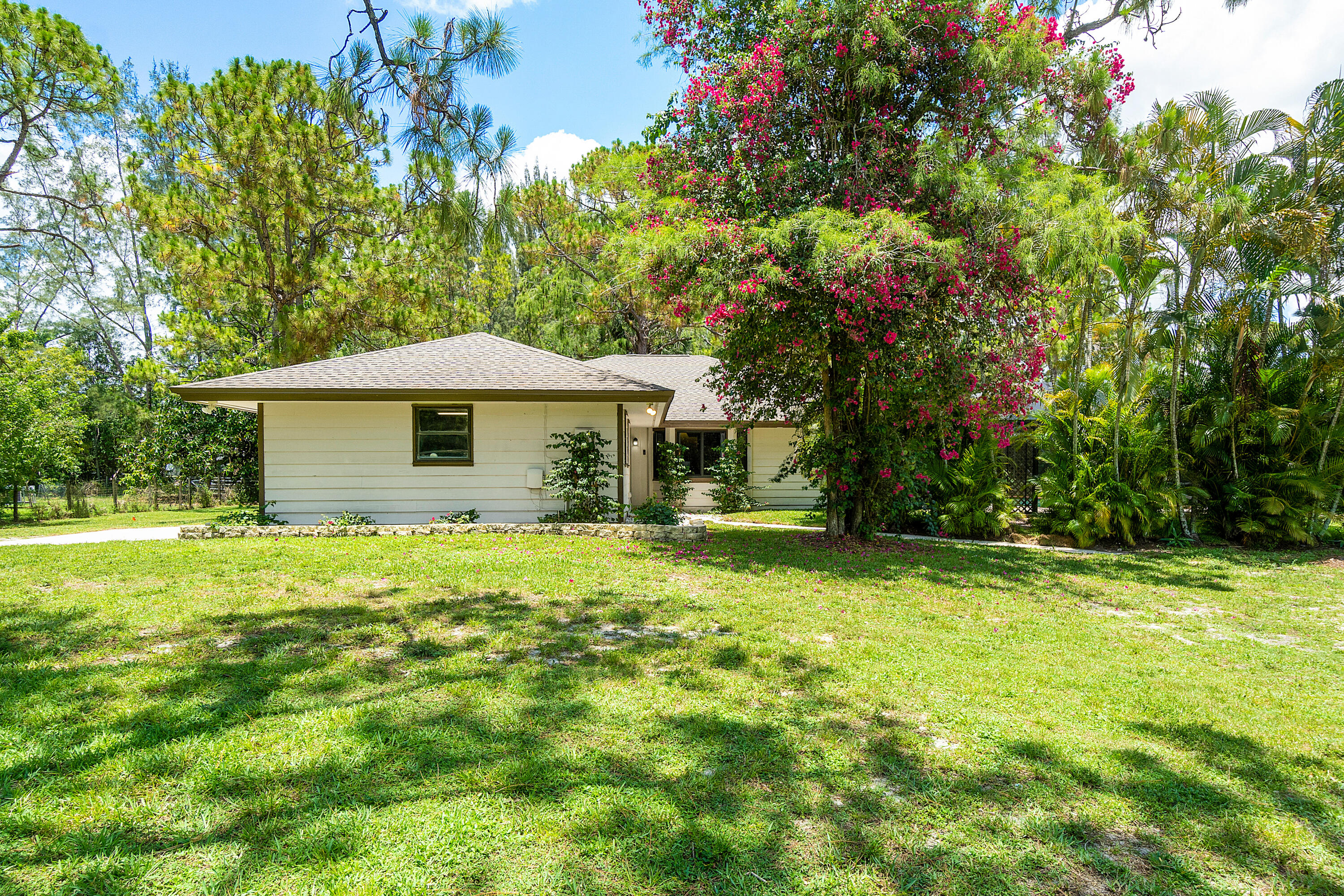 17925 31st Road N
