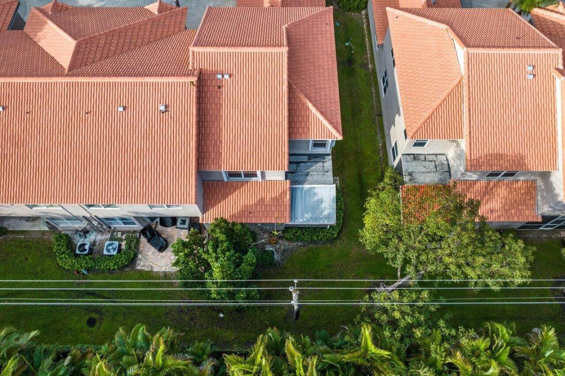 20970 Via Azalea Unit: 1