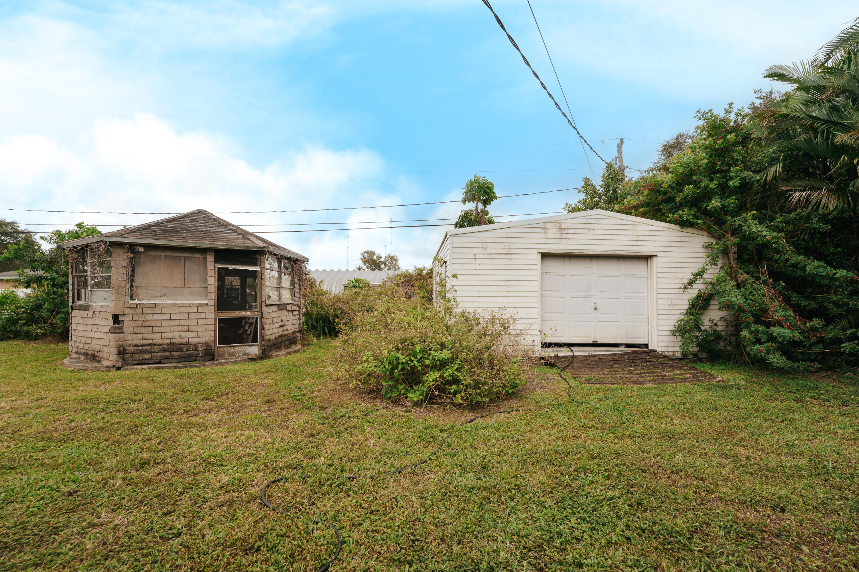 110 Miami Gardens Road