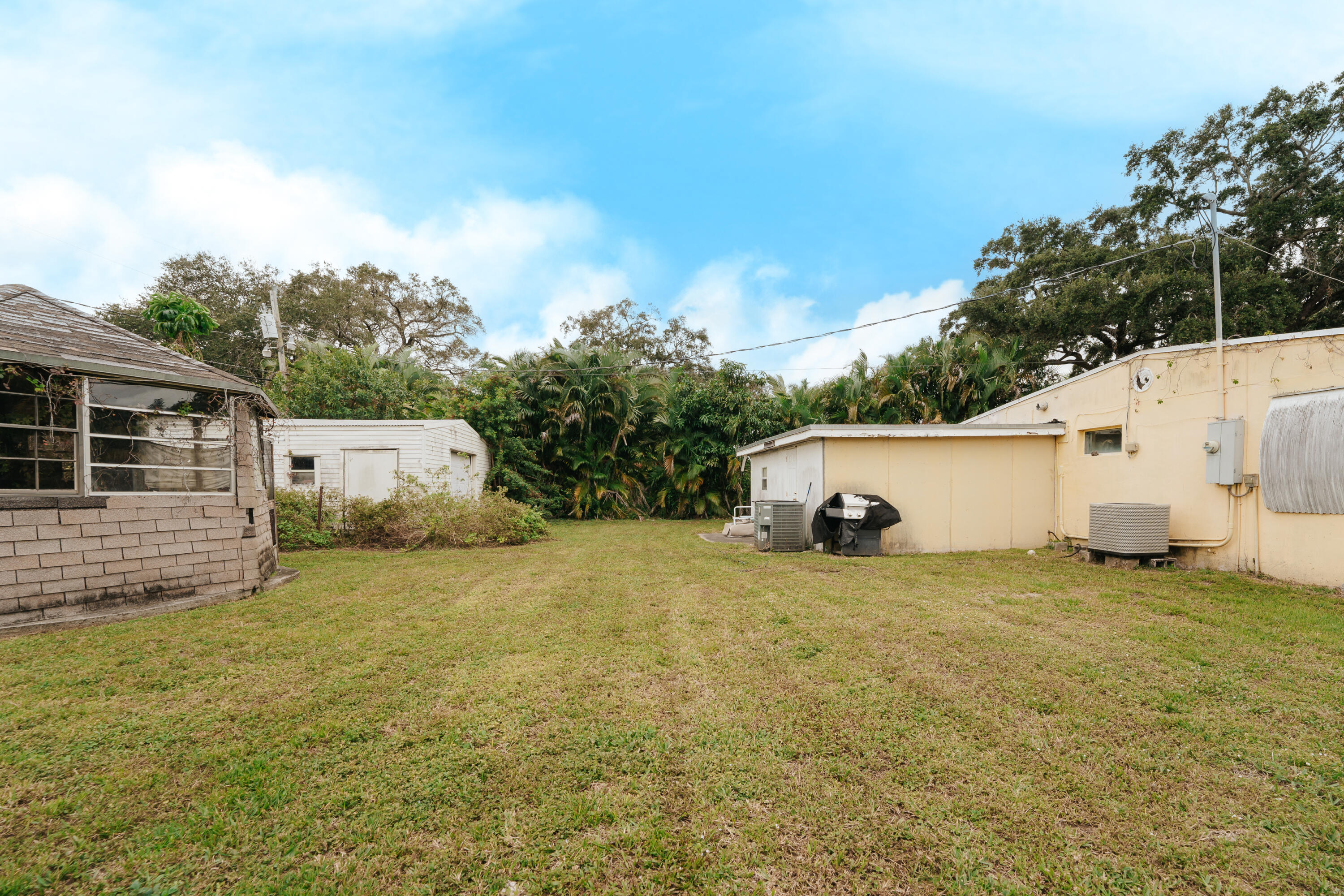 110 Miami Gardens Road