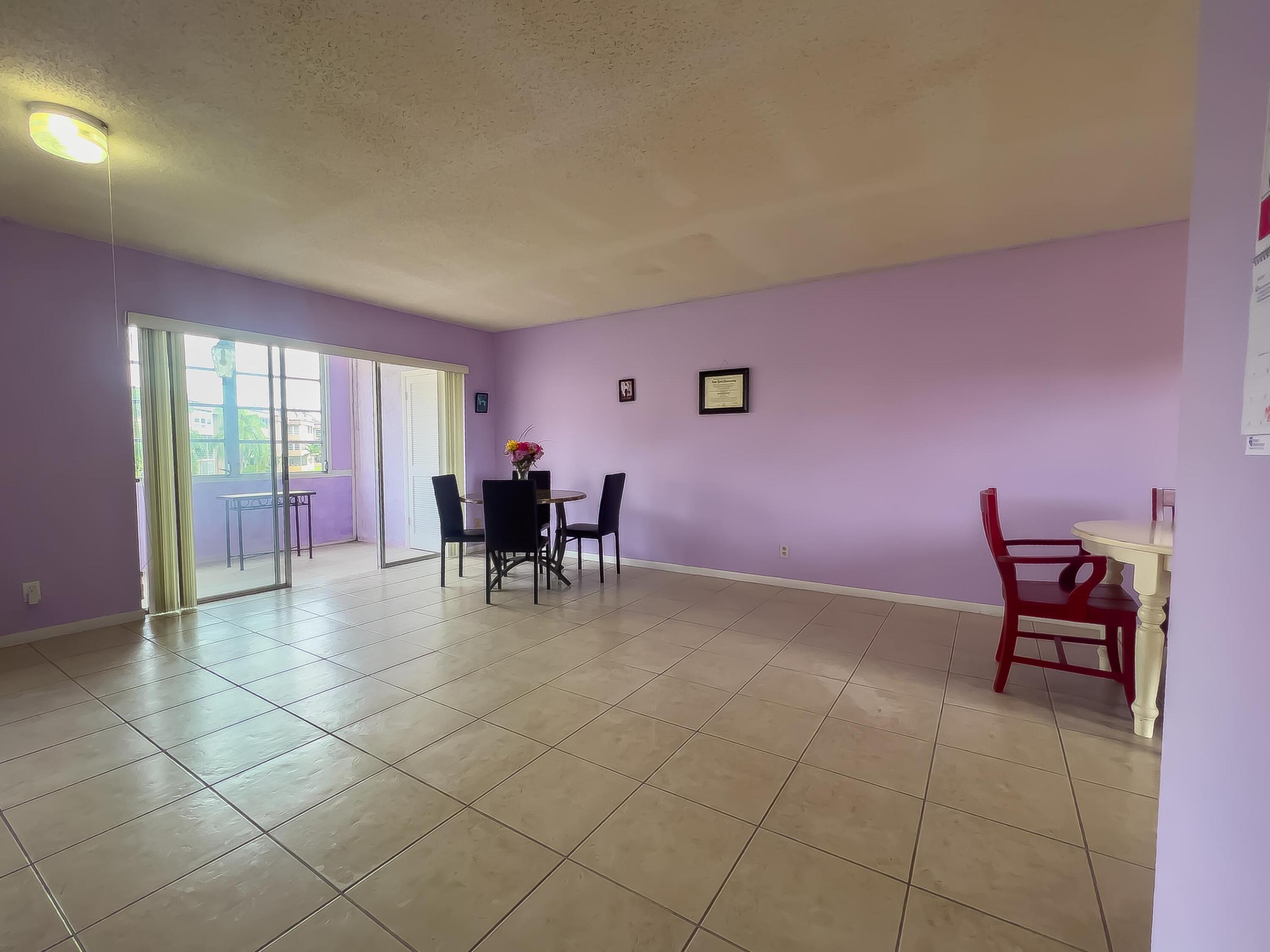 715 Lori Drive Unit: 205