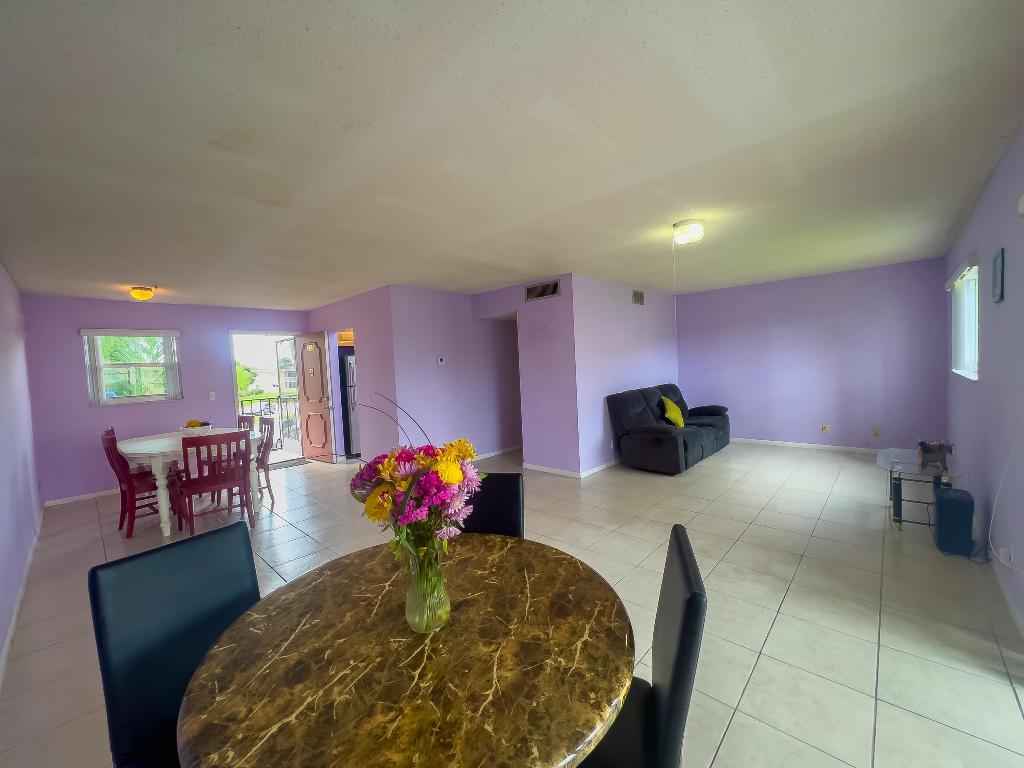 715 Lori Drive Unit: 205