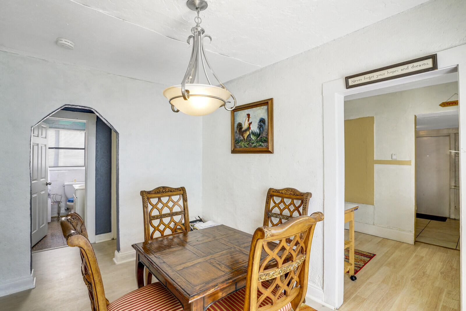 712 Nottingham Boulevard