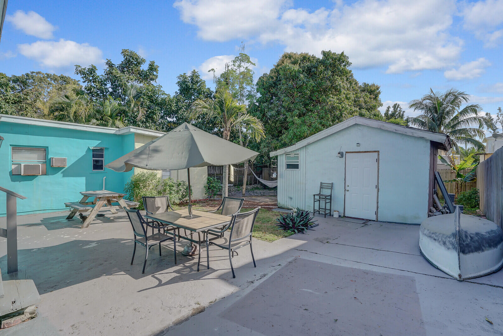 712 Nottingham Boulevard