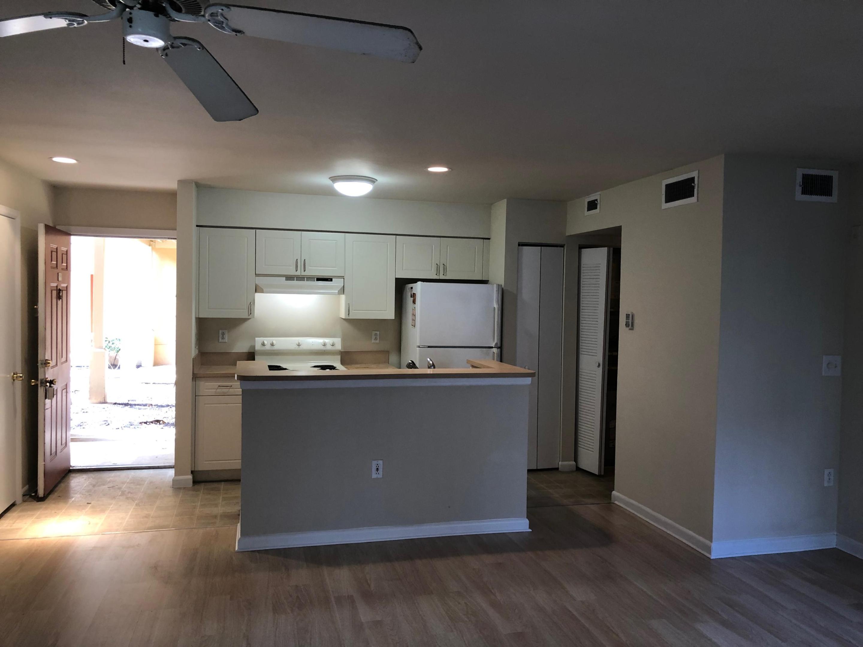 4855 Via Palm Lakes 904