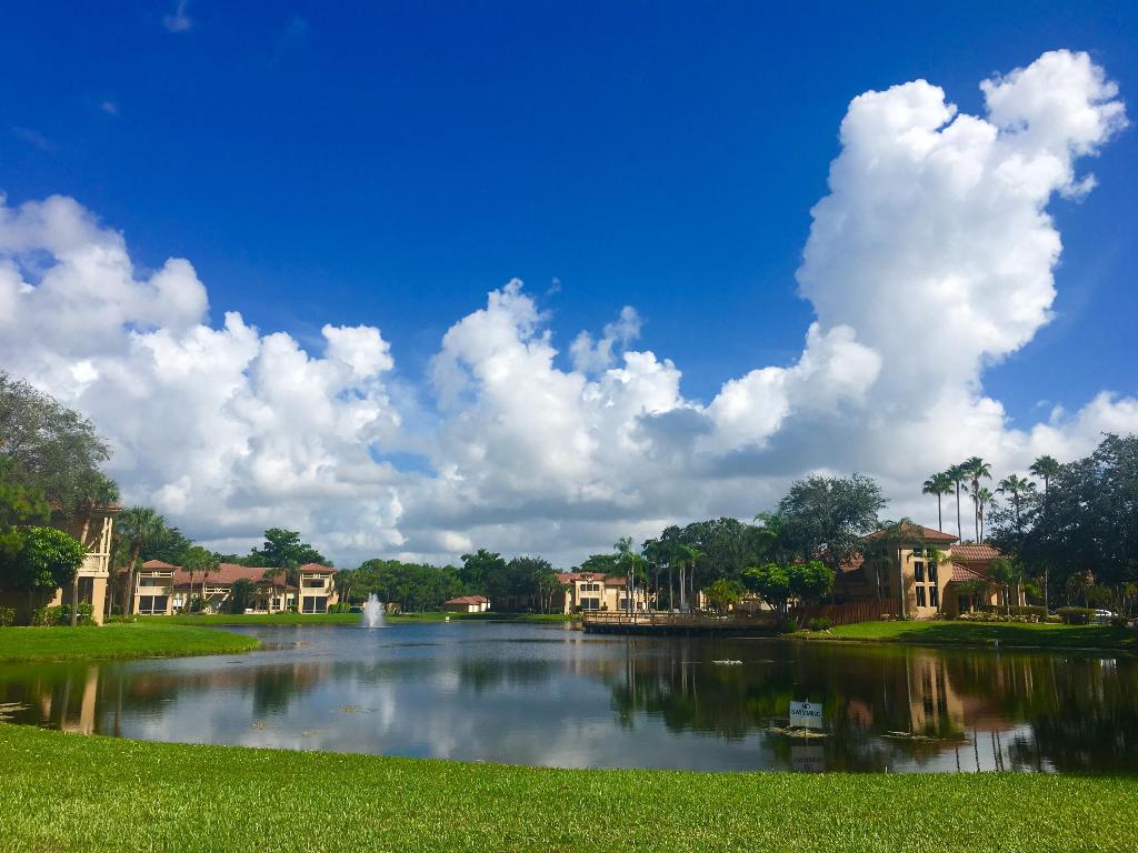 4855 Via Palm Lakes 904