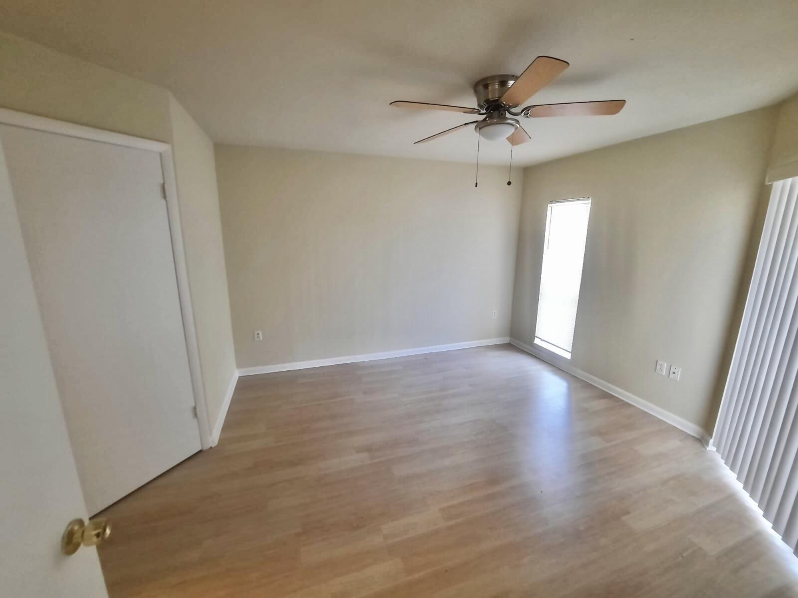 4855 Via Palm Lakes 904