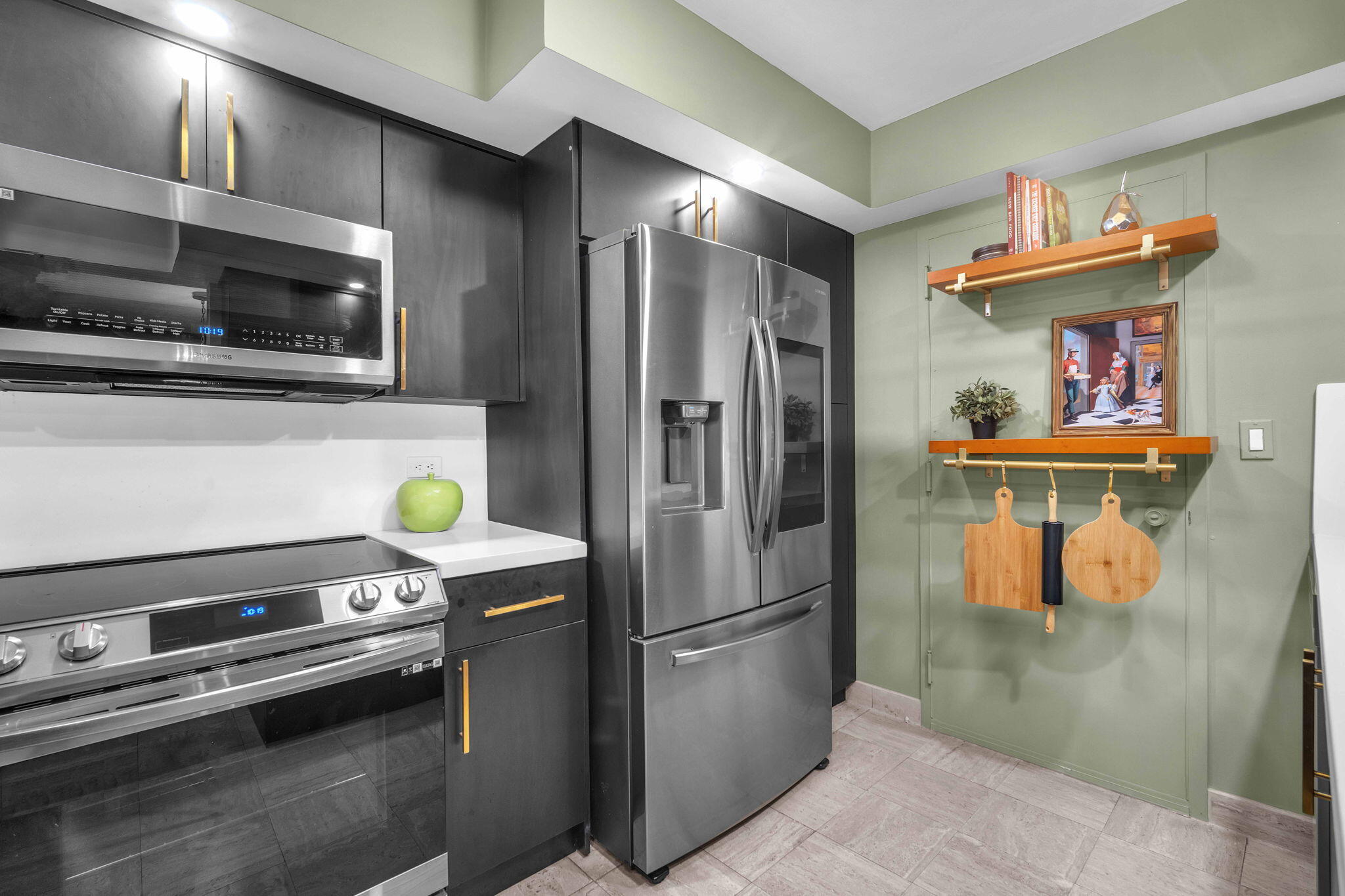 800 NE 195th Street 105