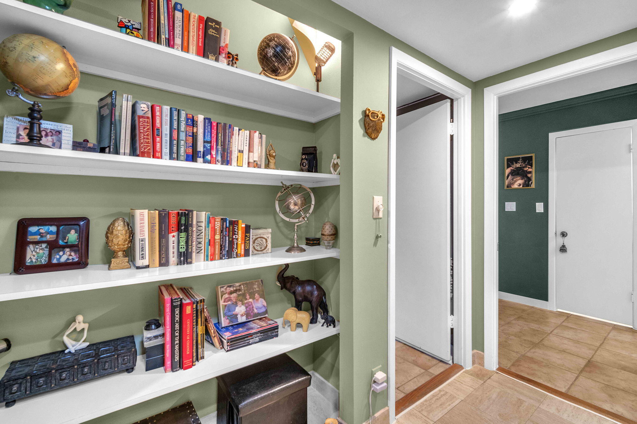 800 NE 195th Street 105