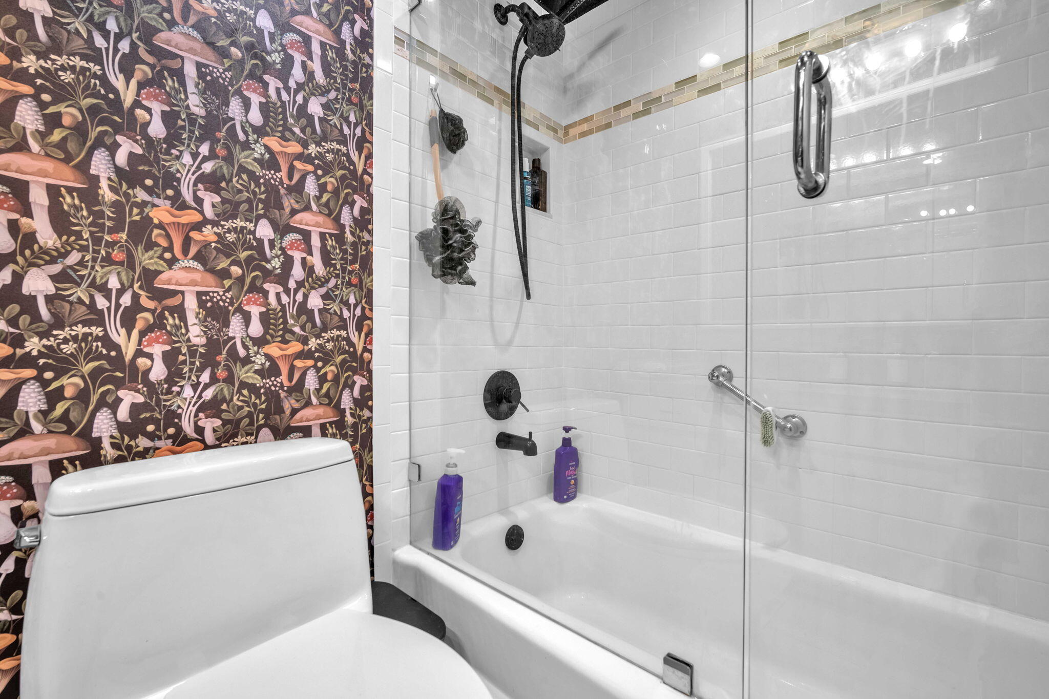 800 NE 195th Street 105