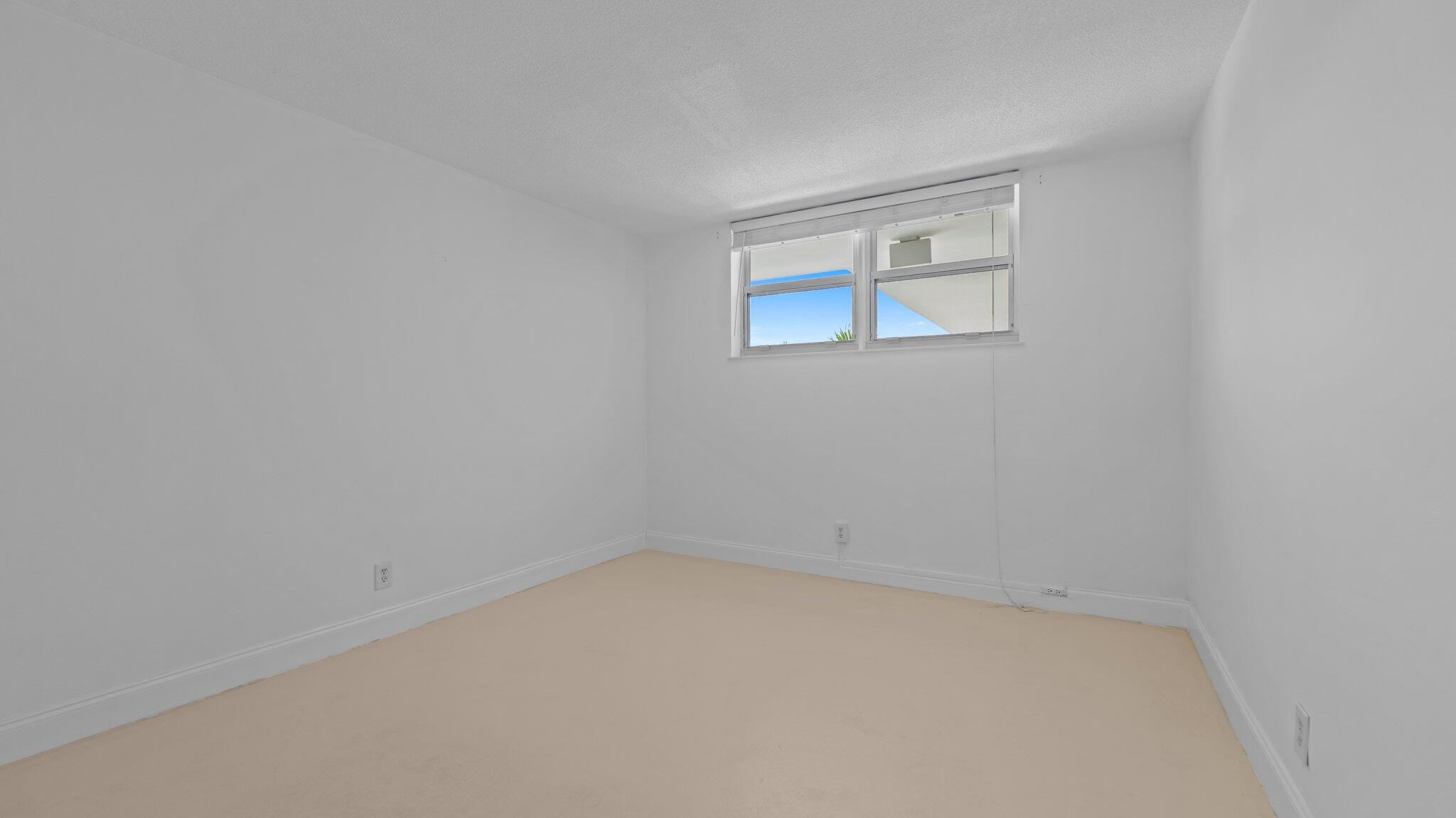 917 N Flagler Drive 309