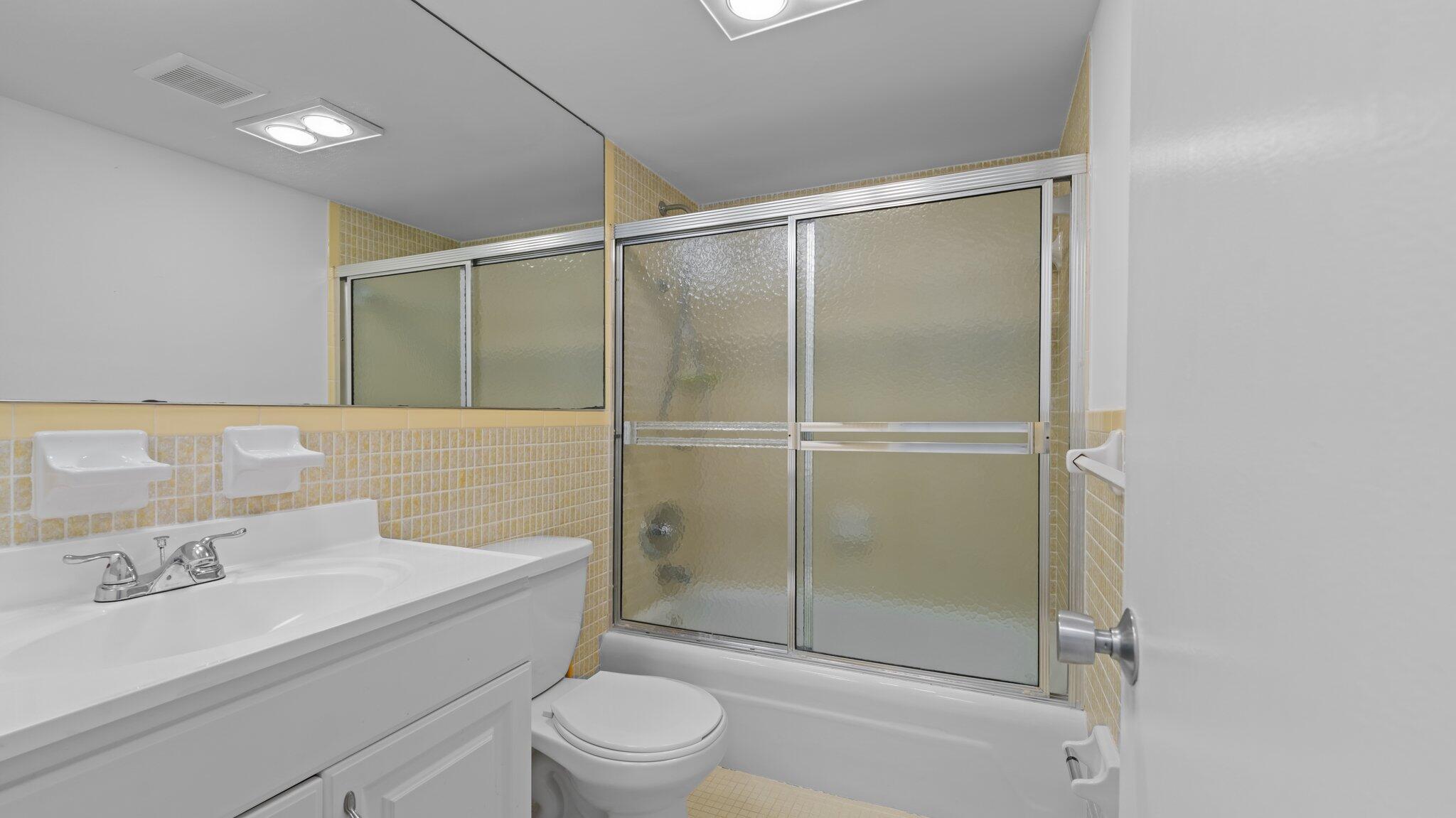 917 N Flagler Drive 309