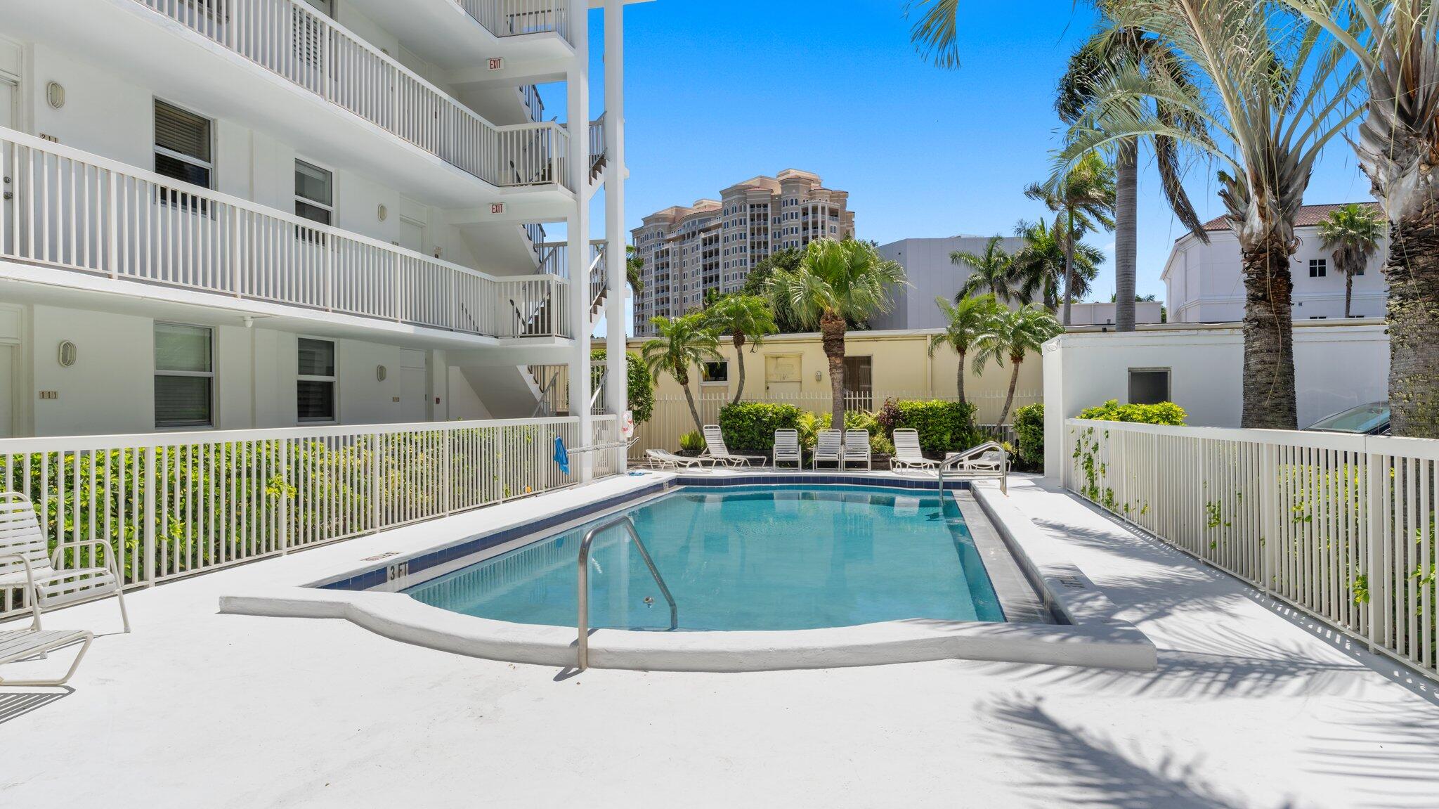 917 N Flagler Drive 309