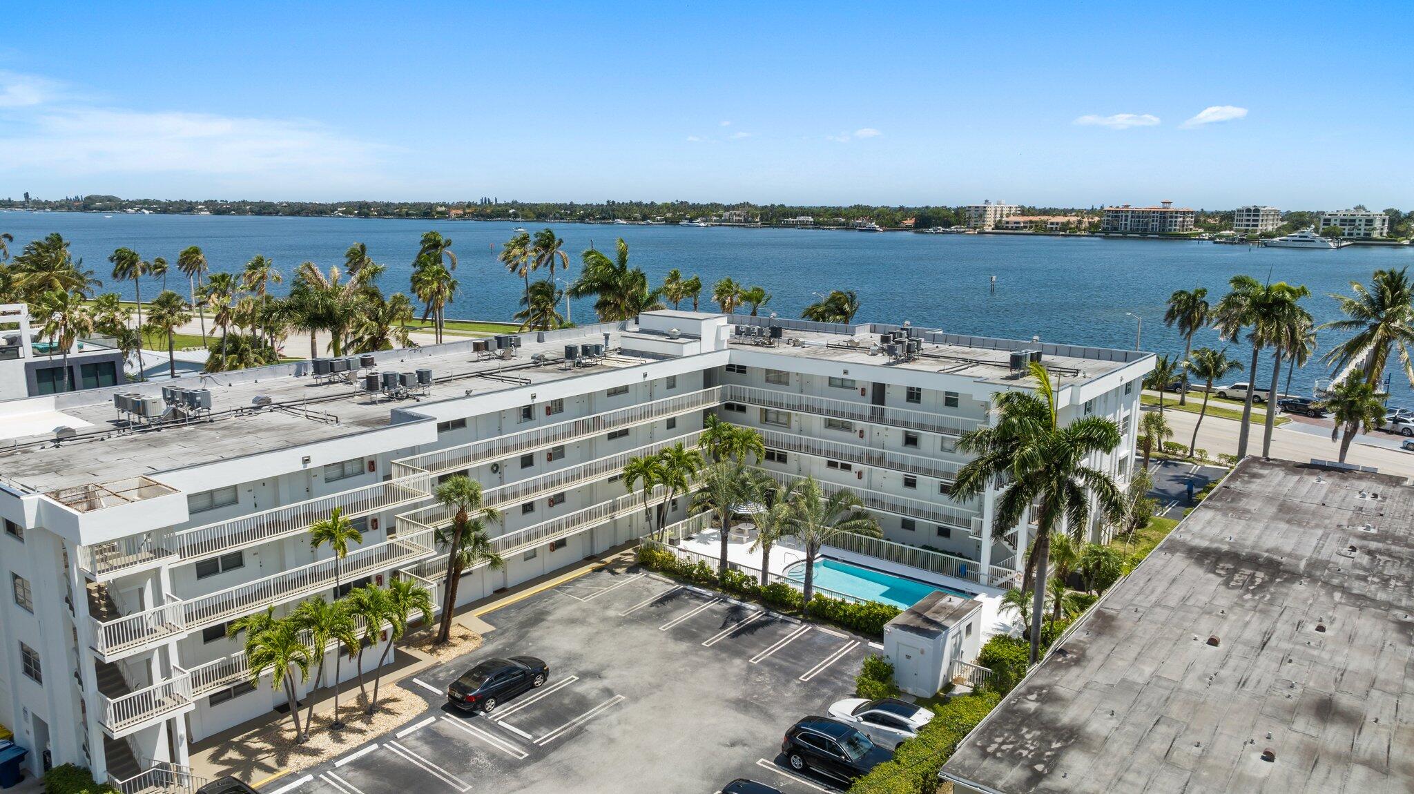 917 N Flagler Drive 309