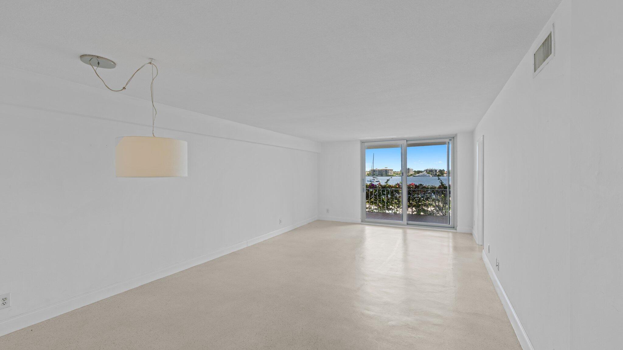 917 N Flagler Drive 309