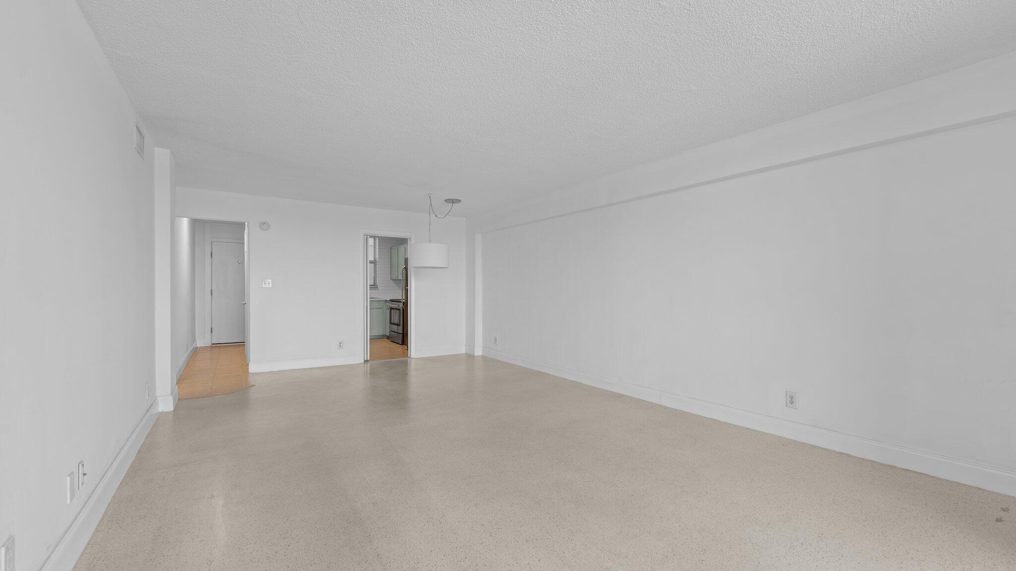 917 N Flagler Drive 309