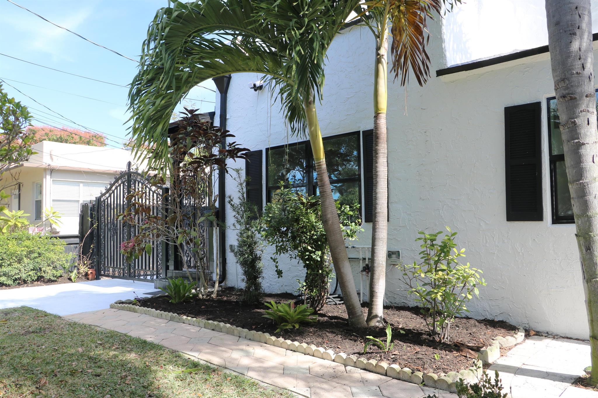 4112 Garden Avenue