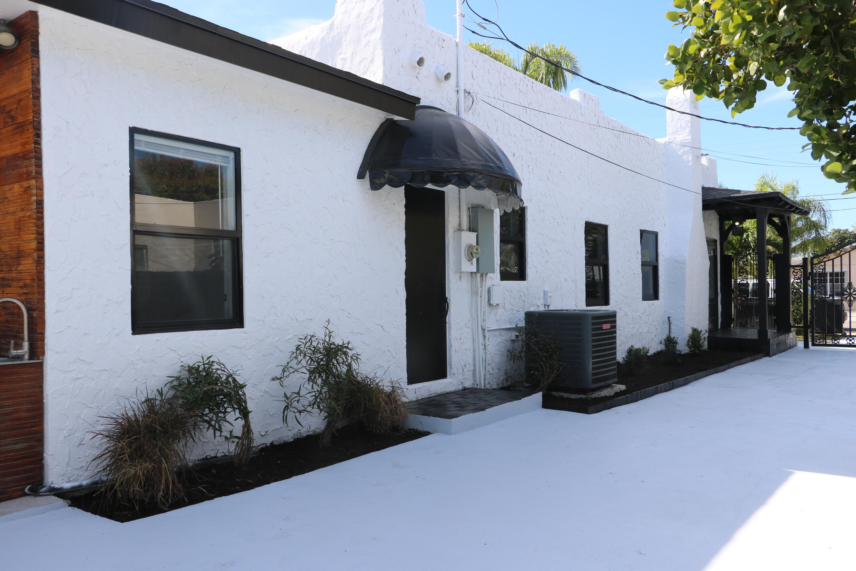 4112 Garden Avenue