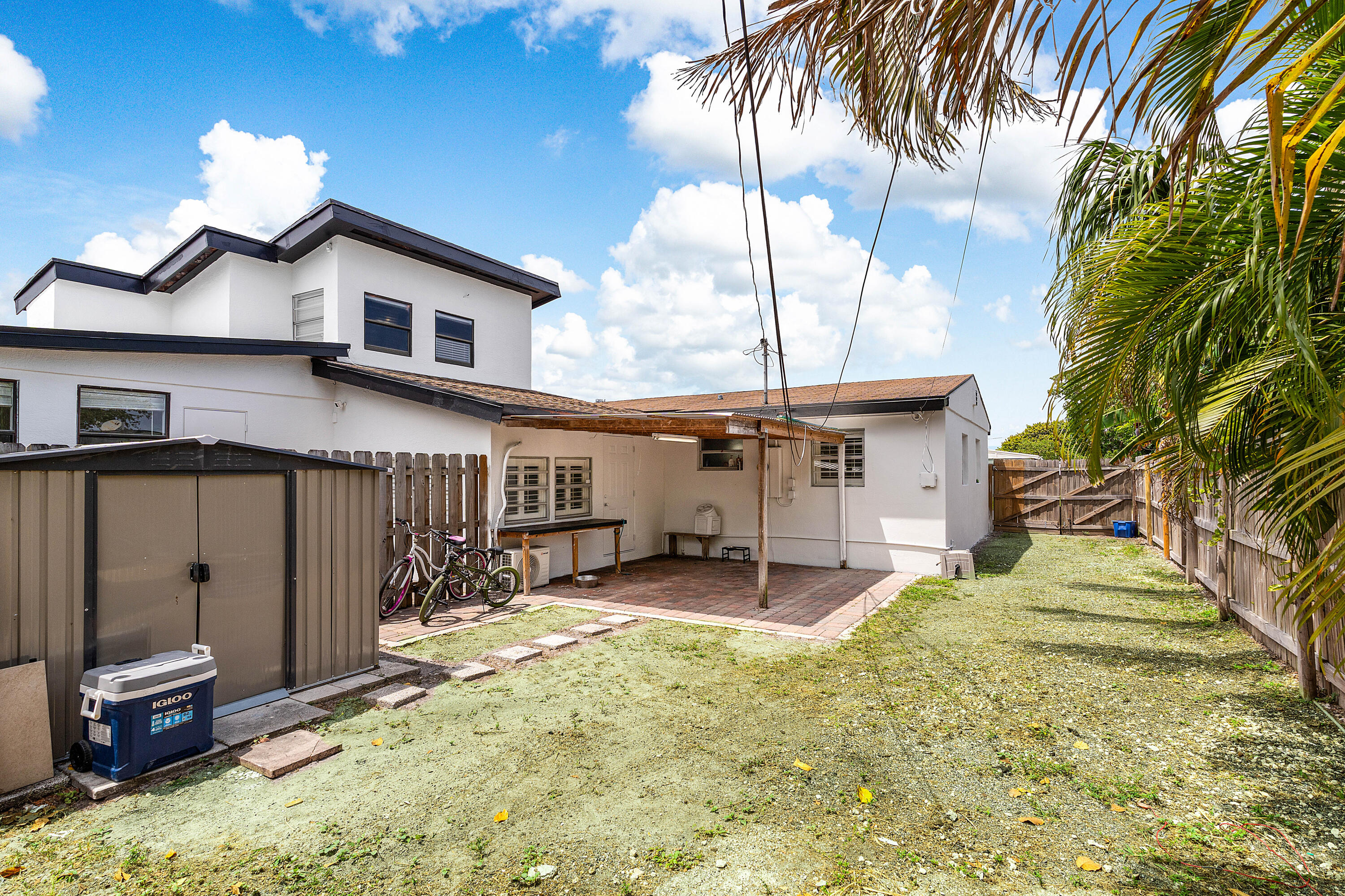 4292 Winchester Ln Lane