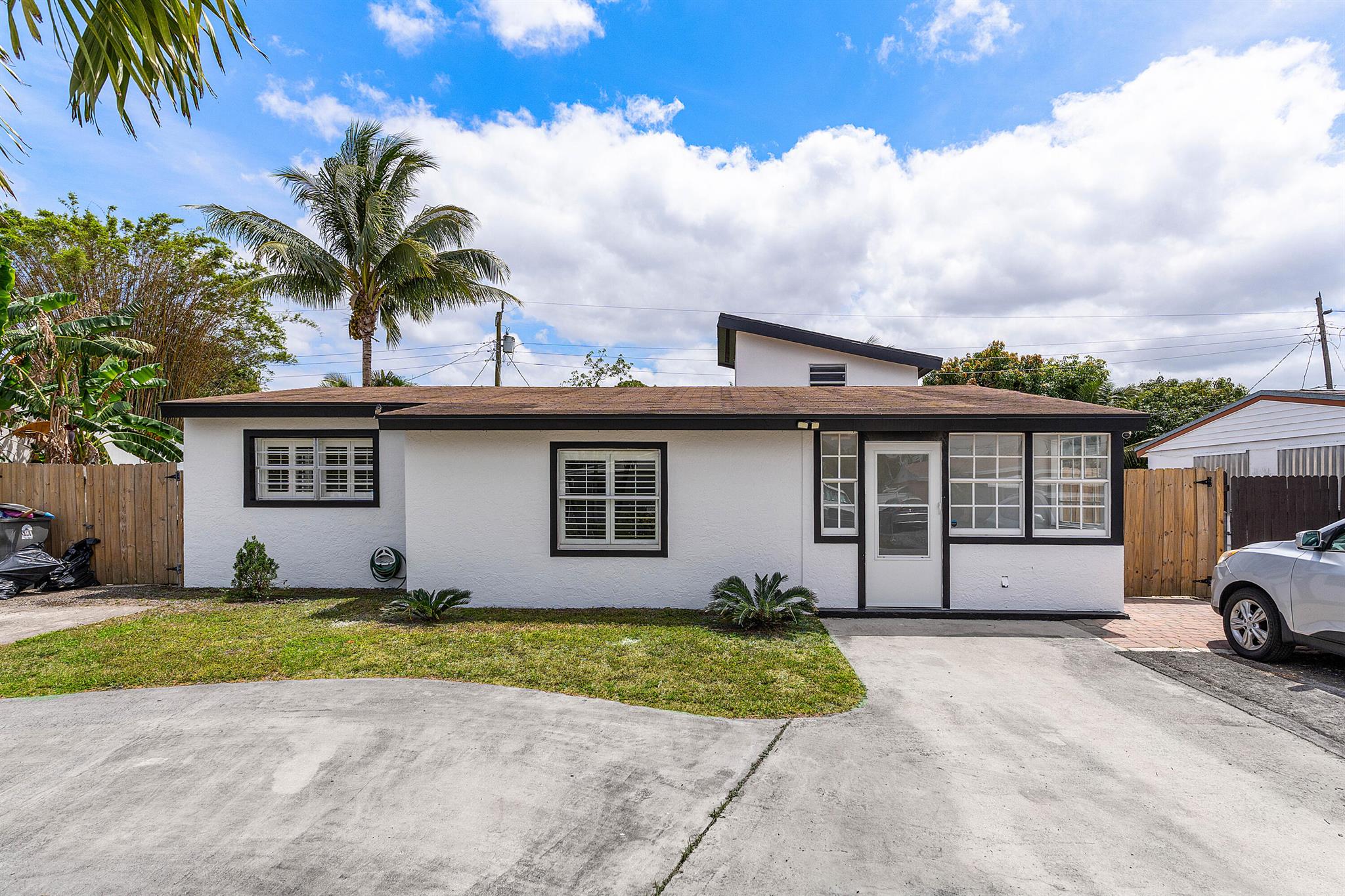 4292 Winchester Ln Lane