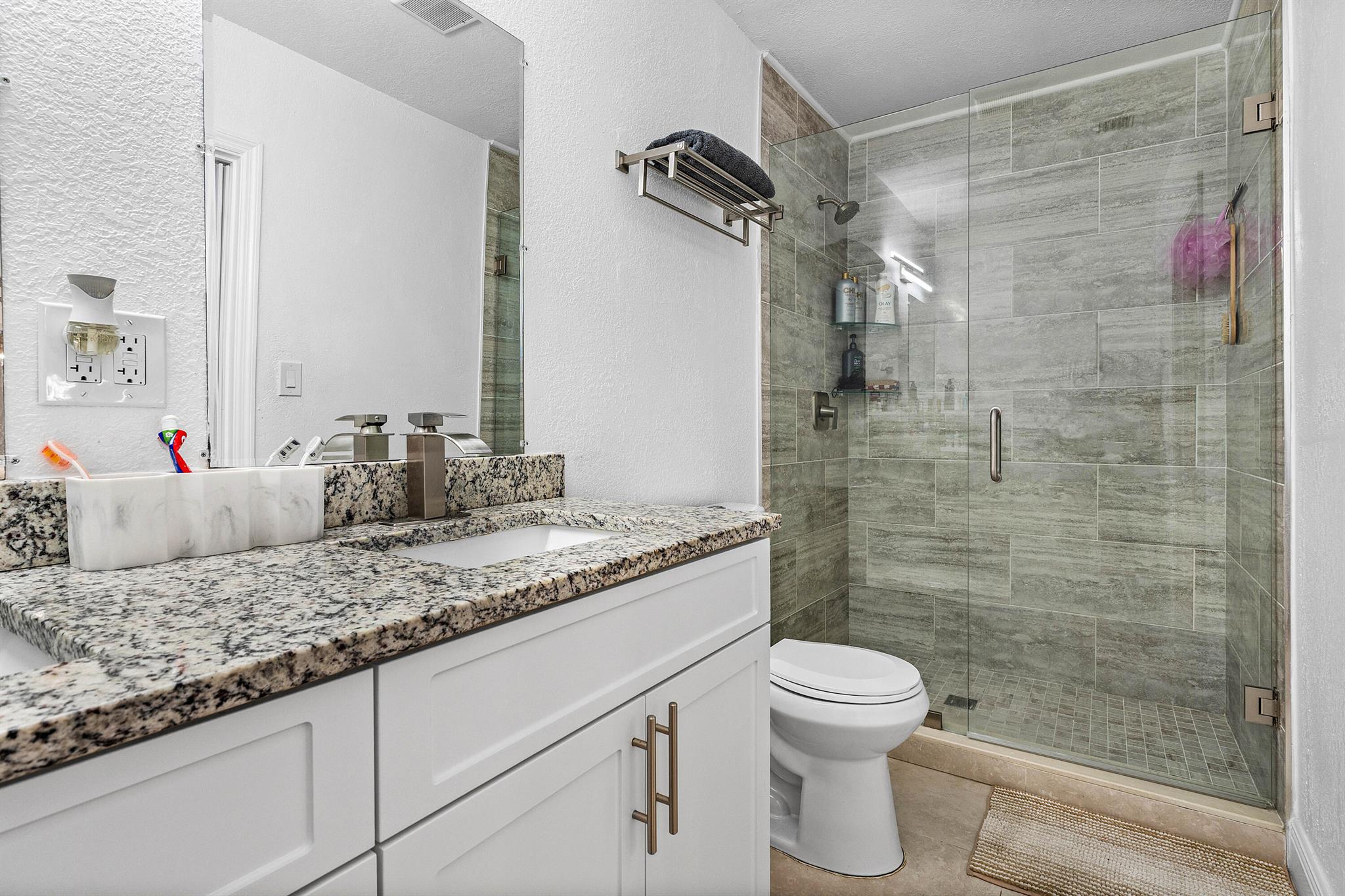 4292 Winchester Ln Lane