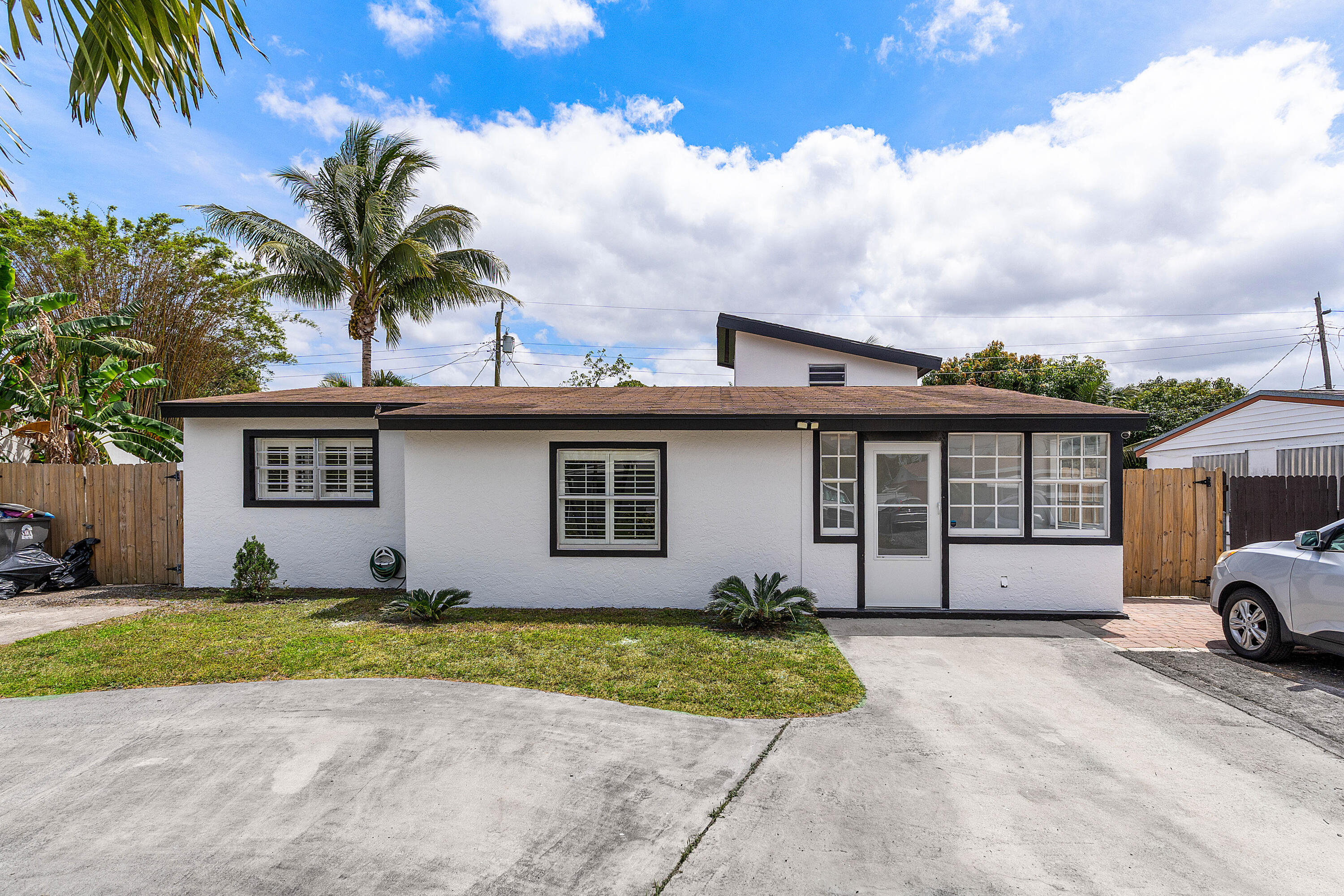 4292 Winchester Ln Lane