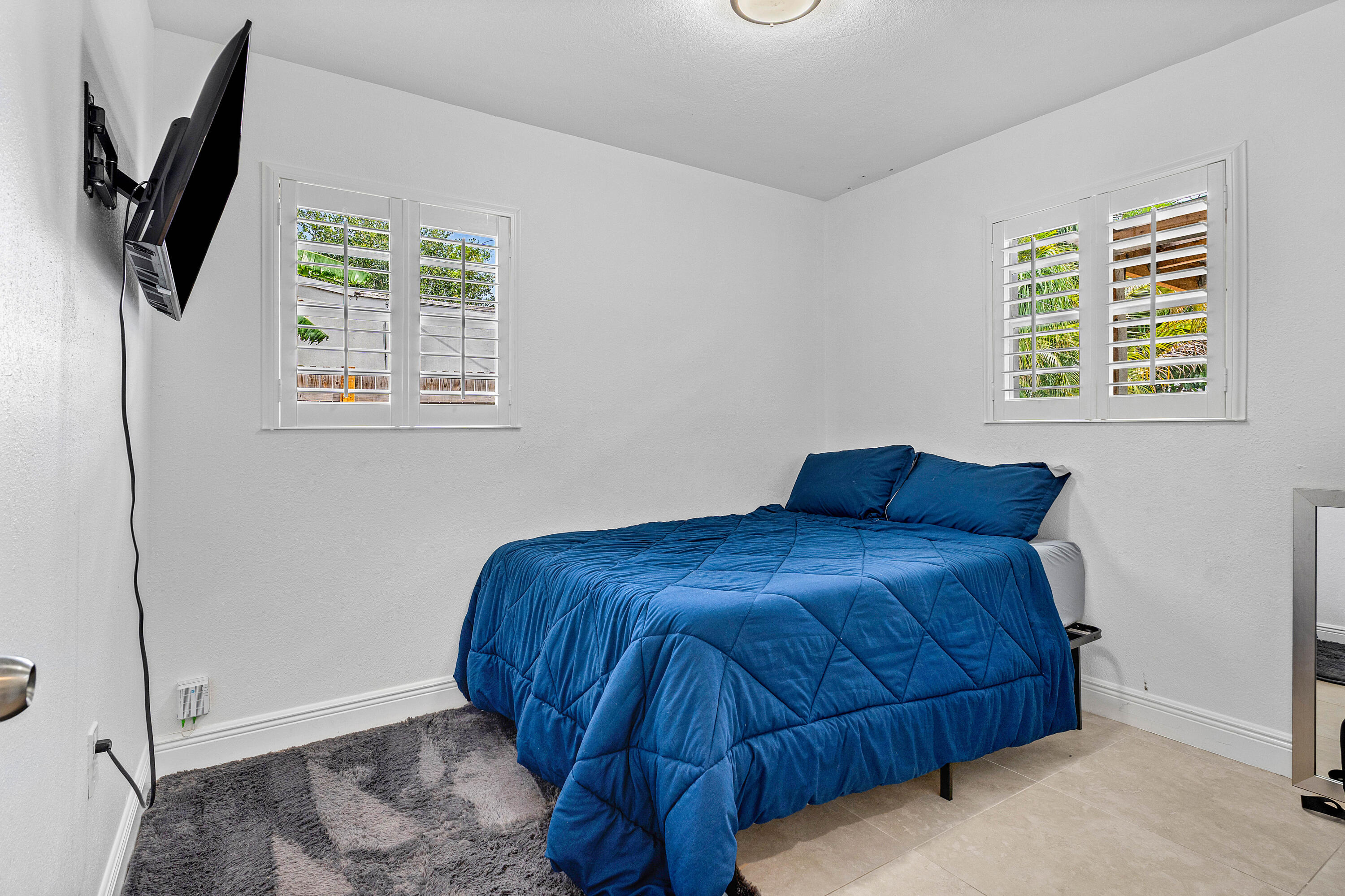 4292 Winchester Ln Lane