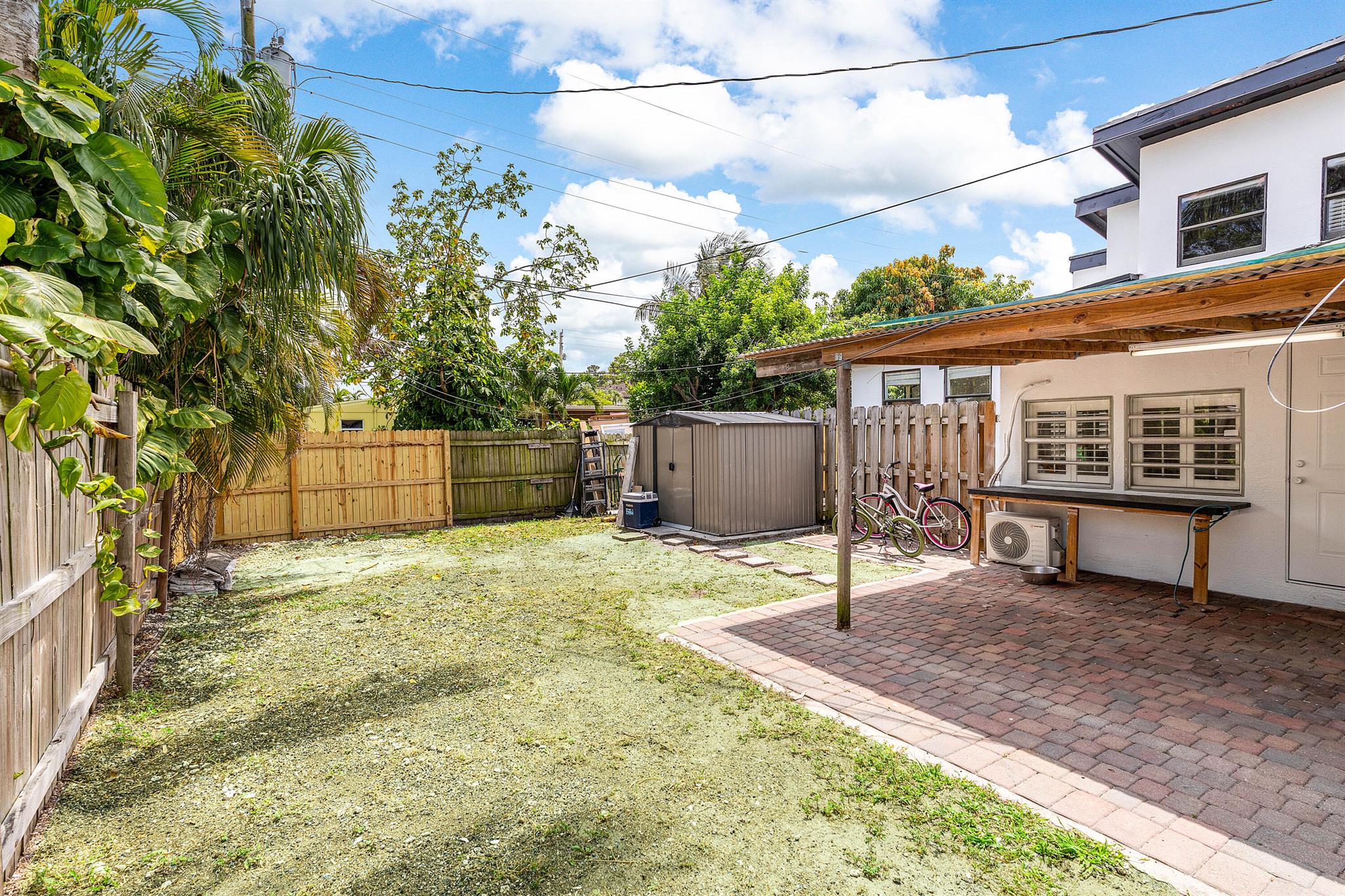 4292 Winchester Ln Lane