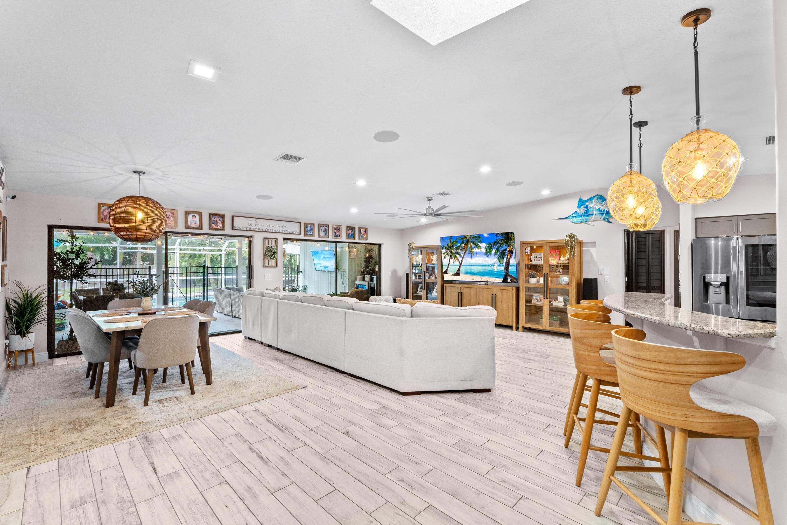 2301 SE Gowin Drive