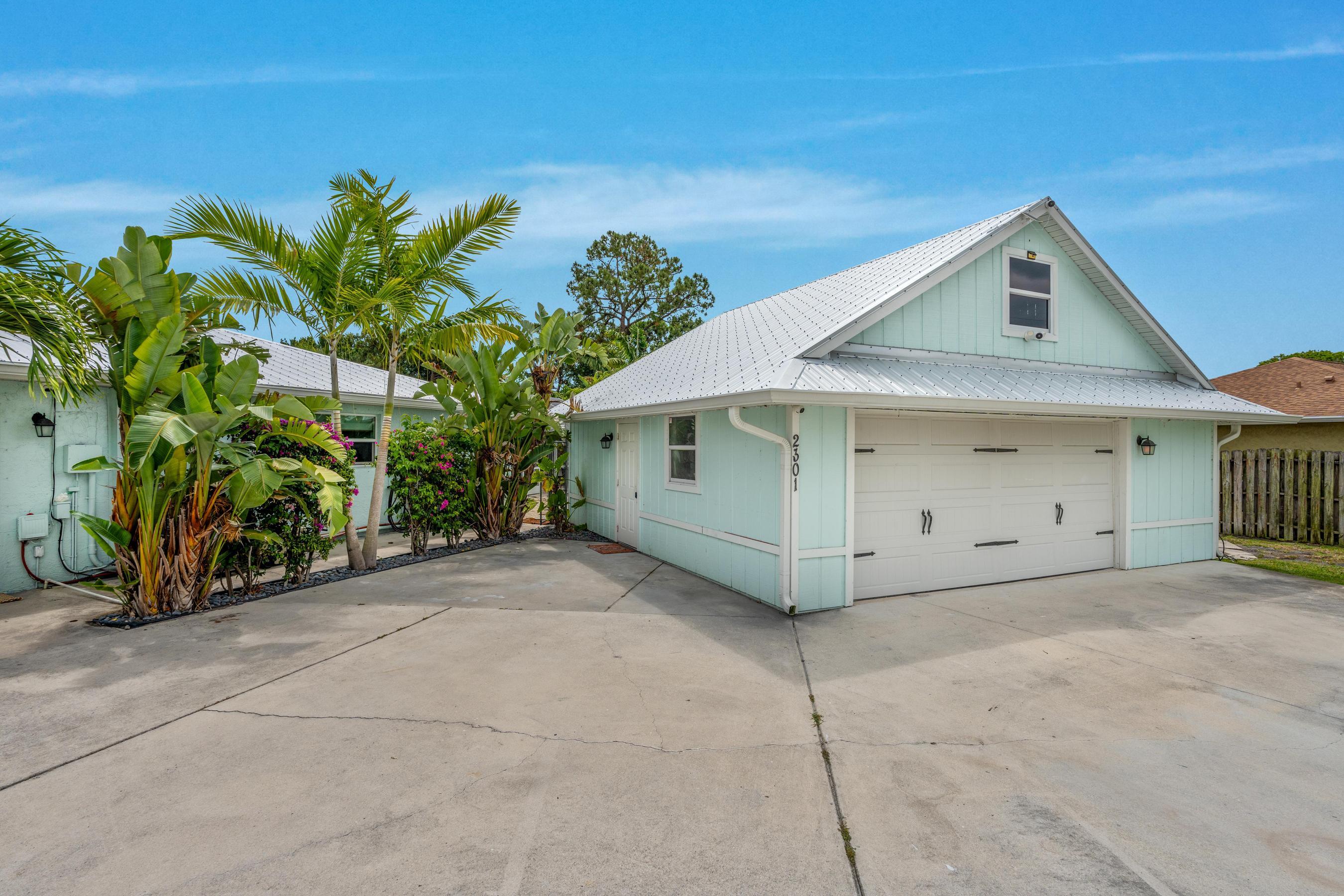 2301 SE Gowin Drive