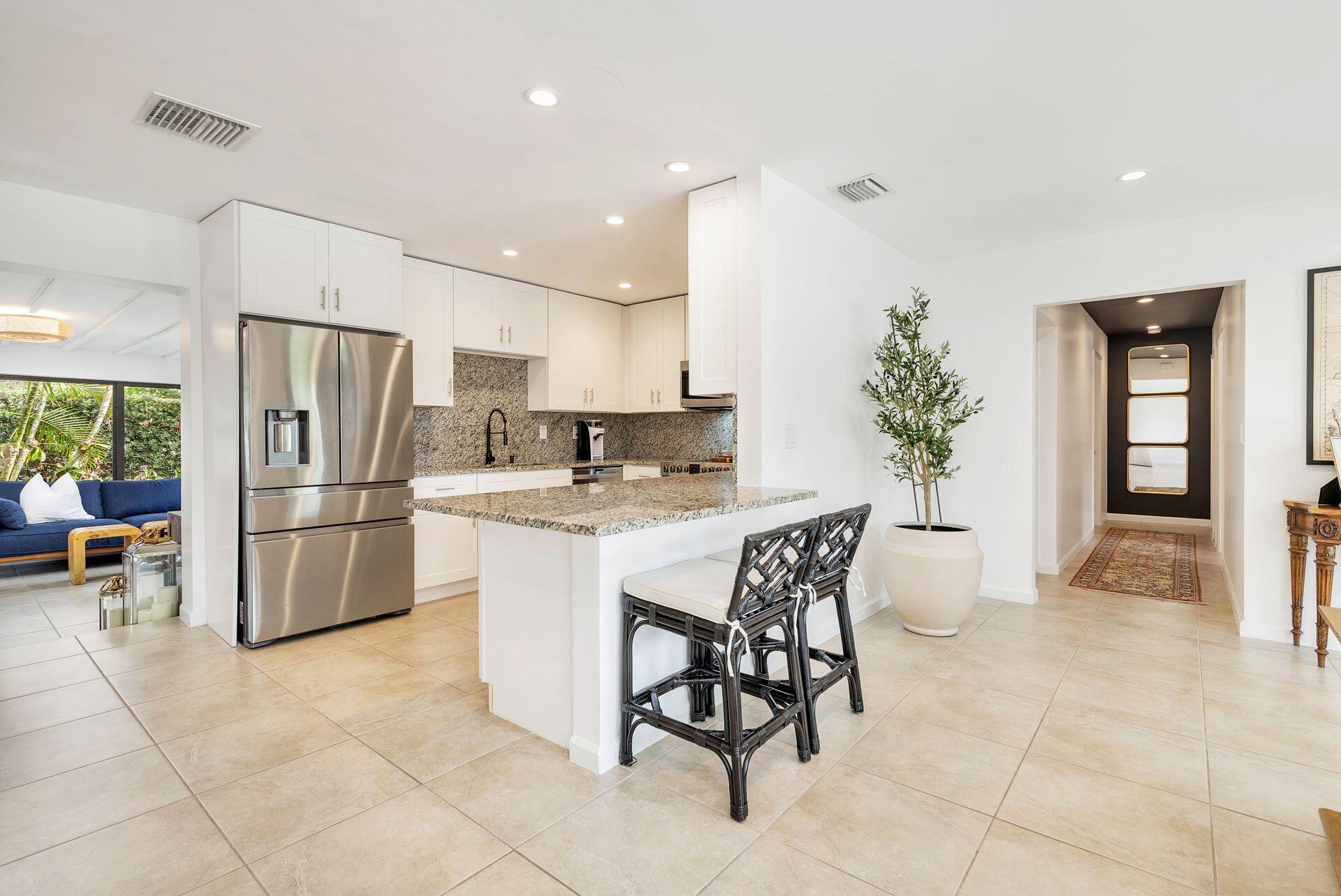 7700 Pine Tree Lane