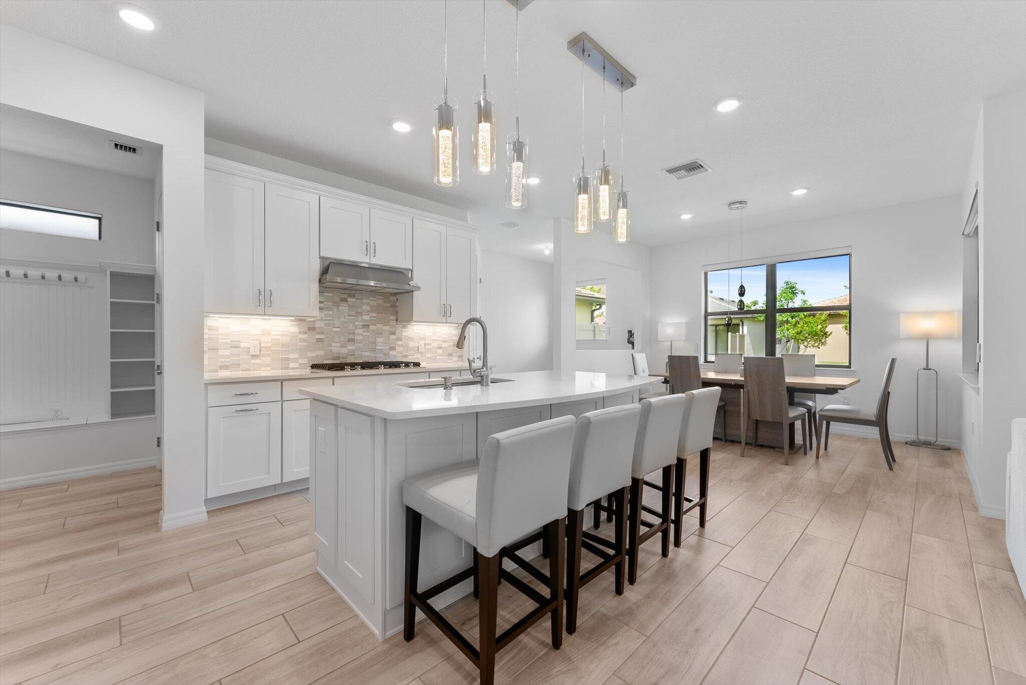 4757 Roldan Court