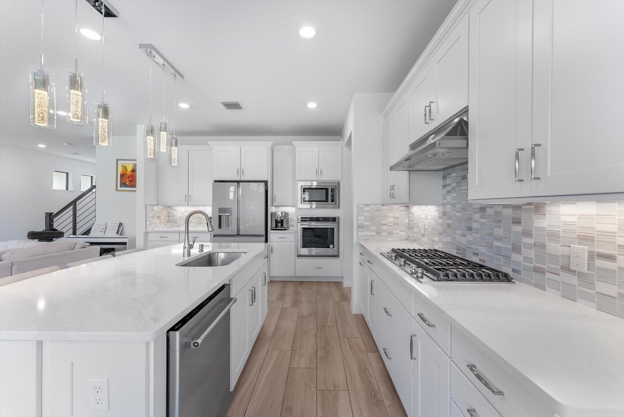 4757 Roldan Court