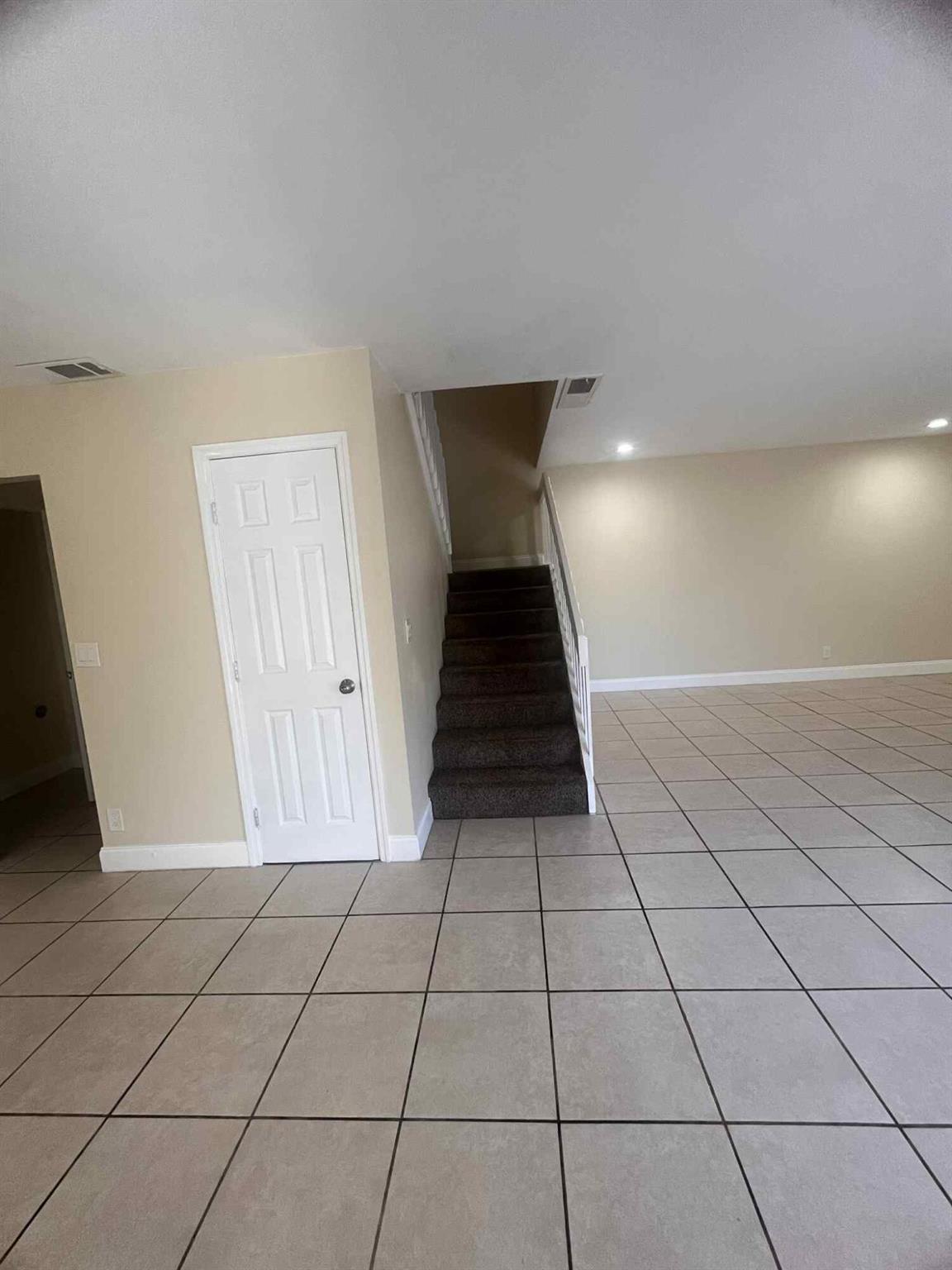 1753 N Congress Avenue