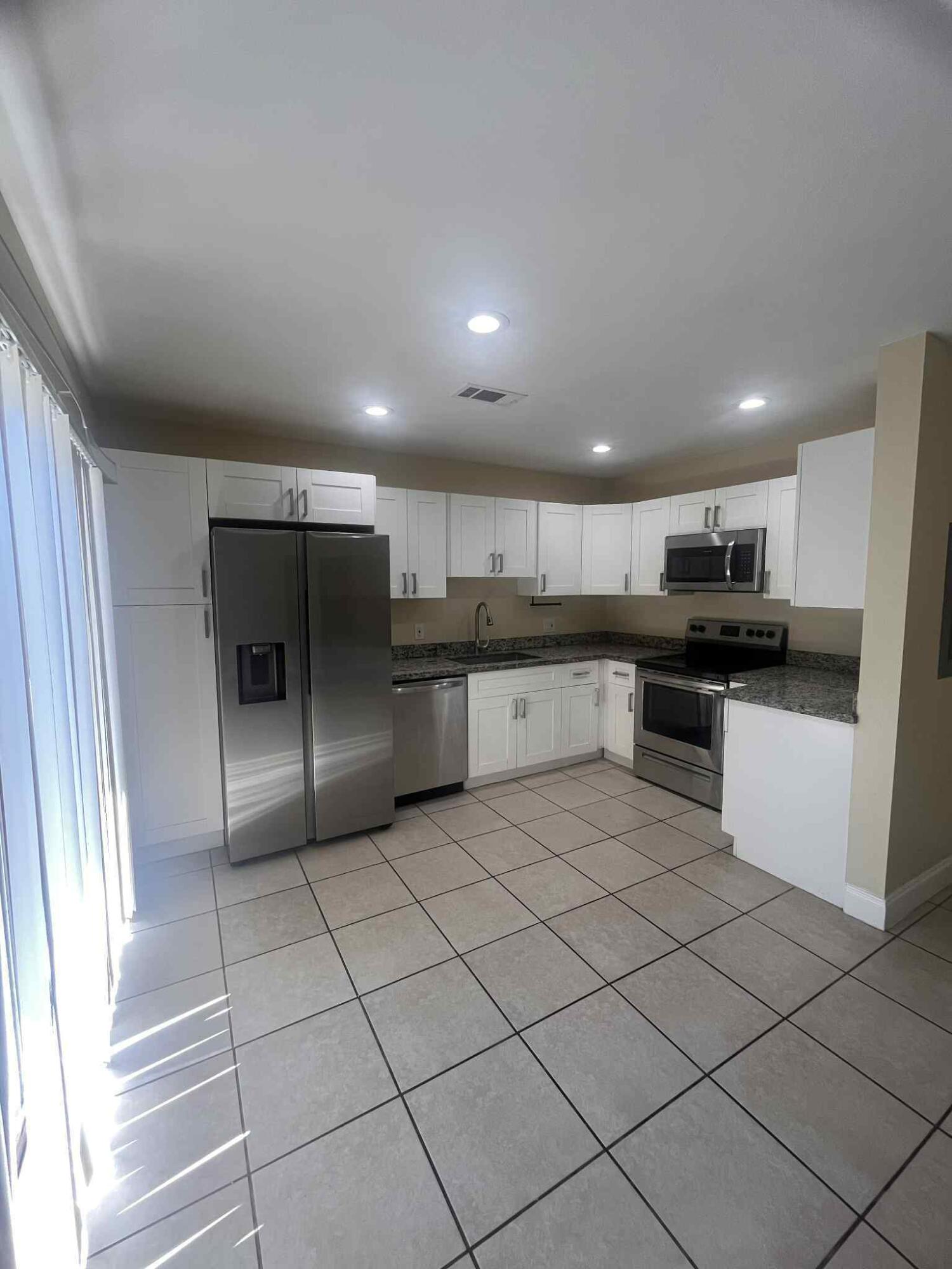 1753 N Congress Avenue