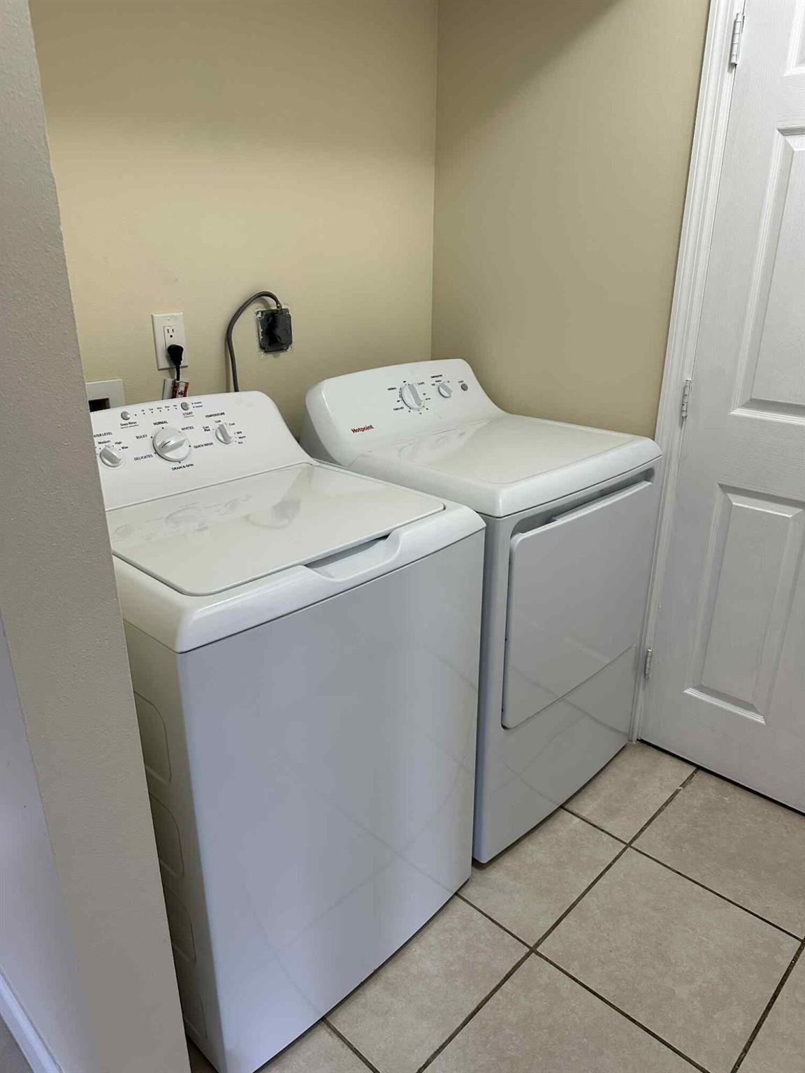 1753 N Congress Avenue