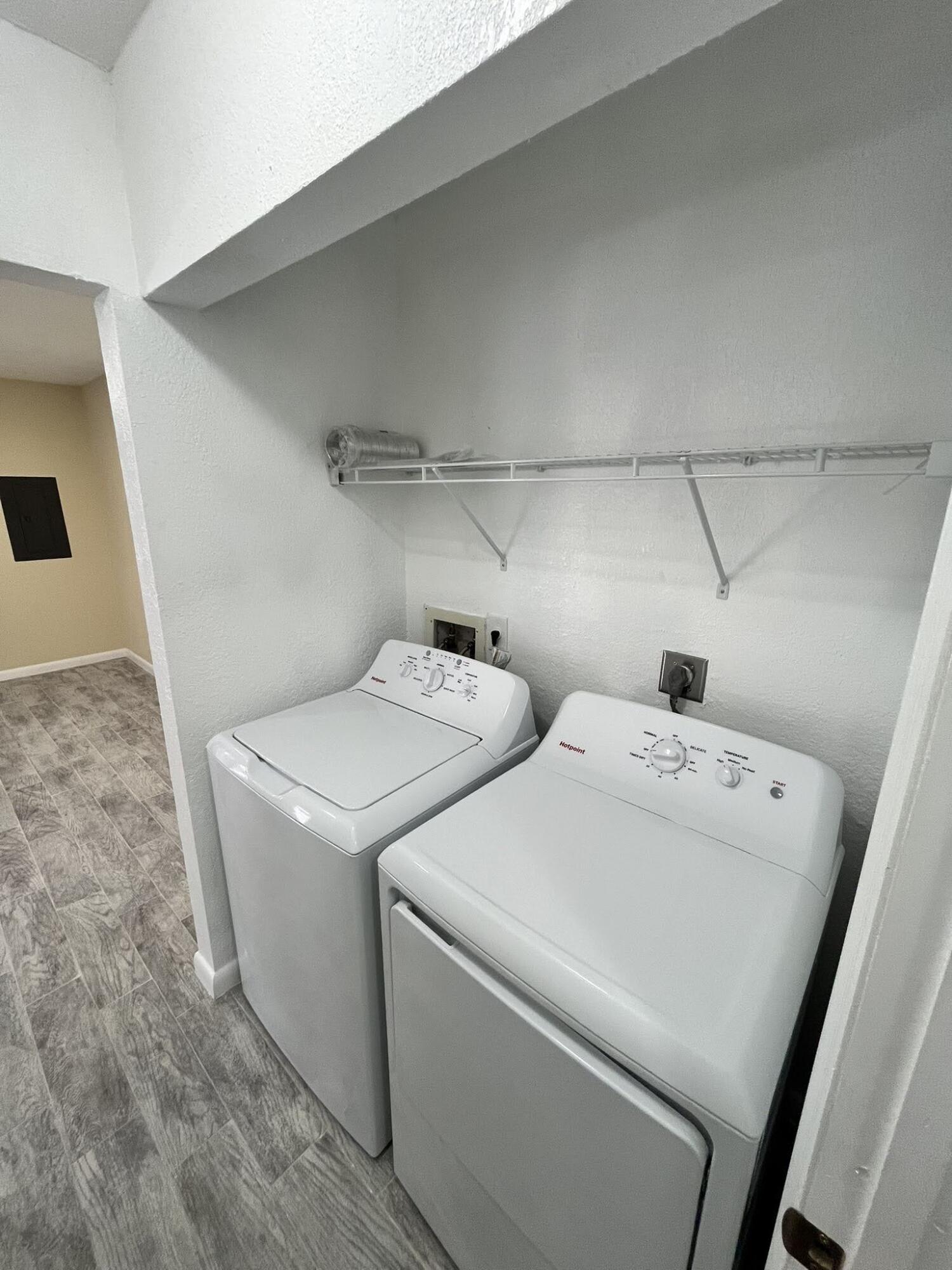 1905 N Congress Avenue