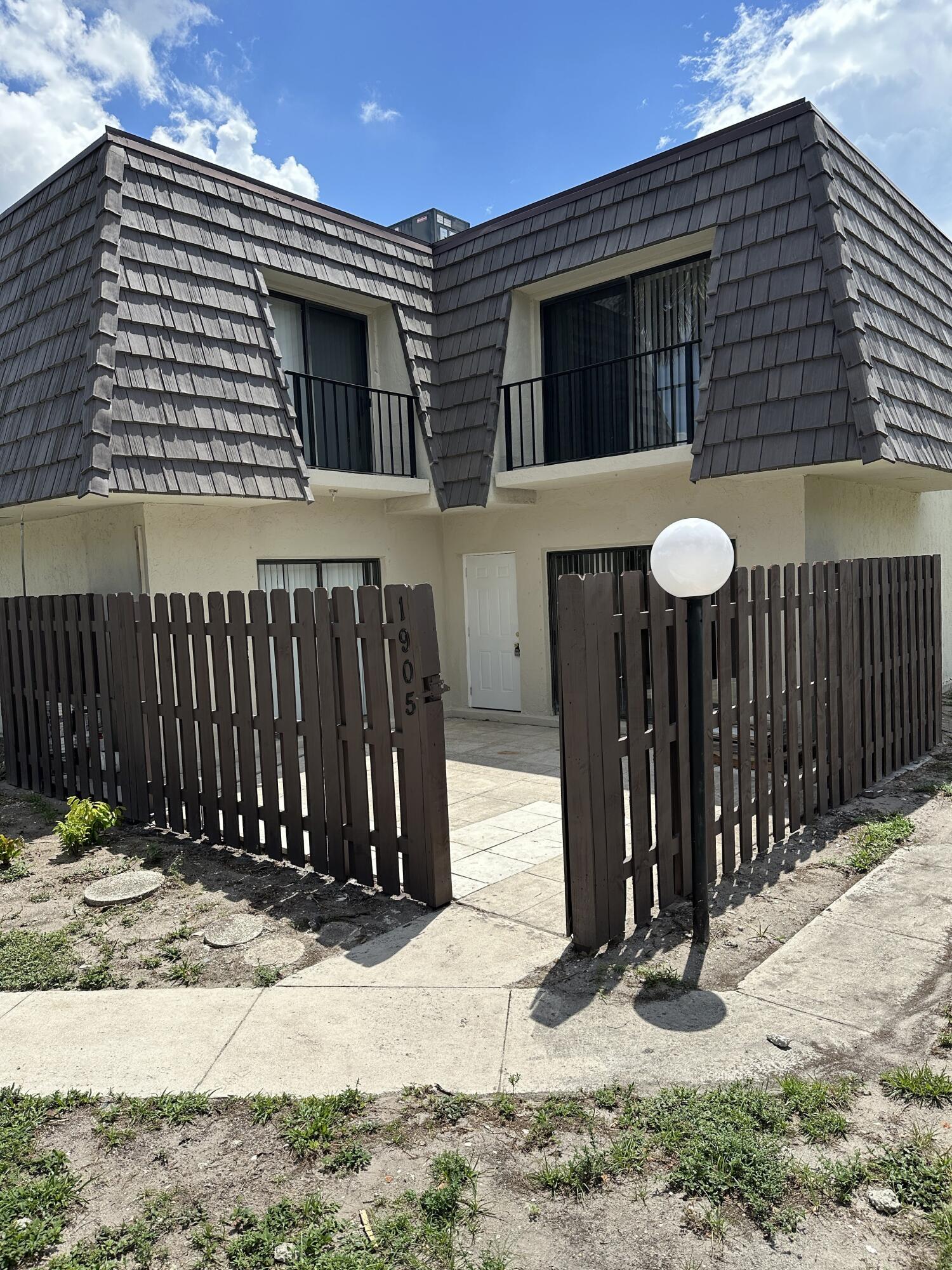 1917 N Congress Avenue