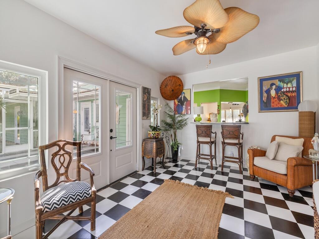 480 38th Court