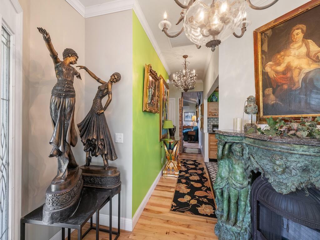 480 38th Court