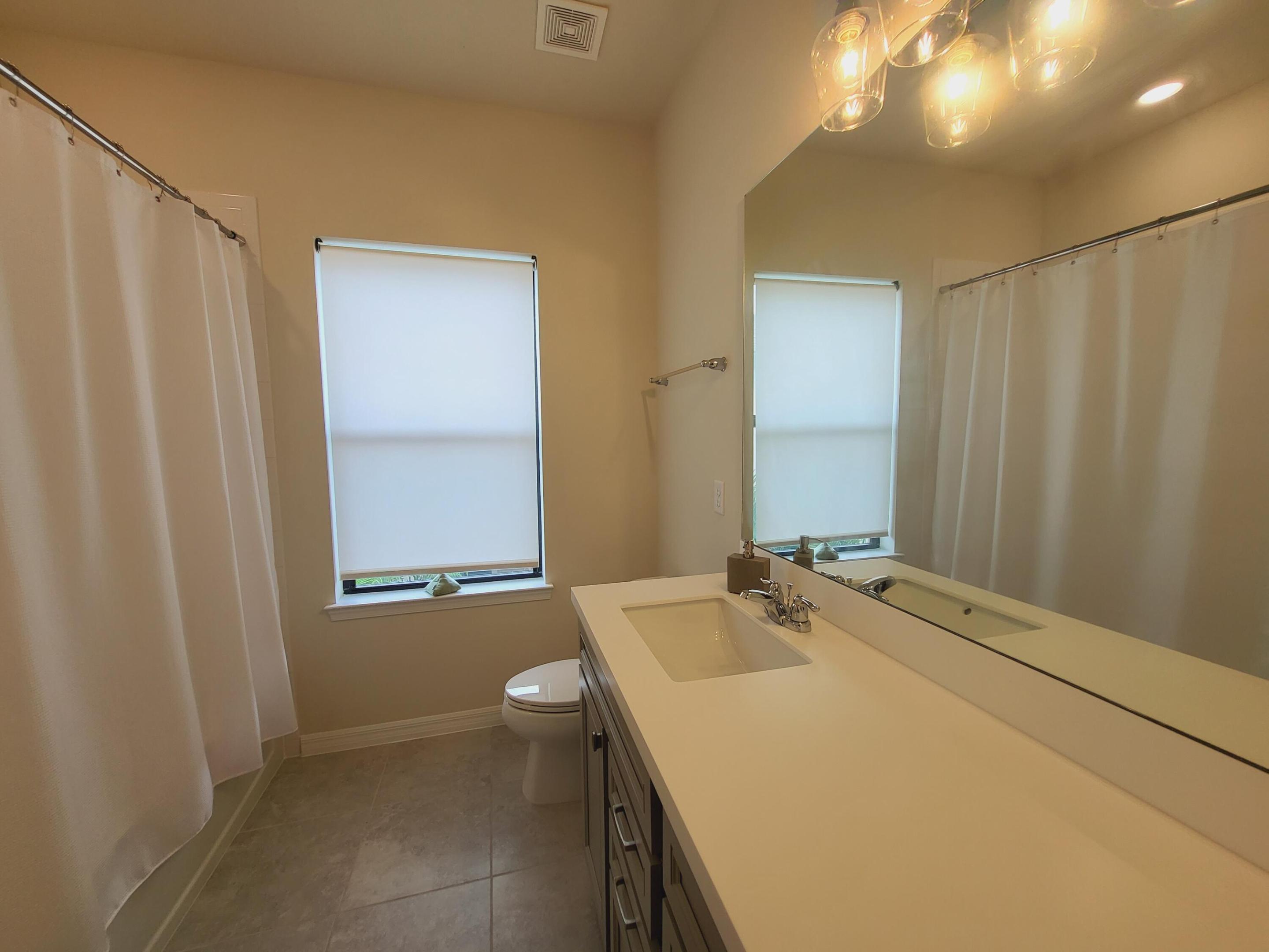 2820 Troubadour St.